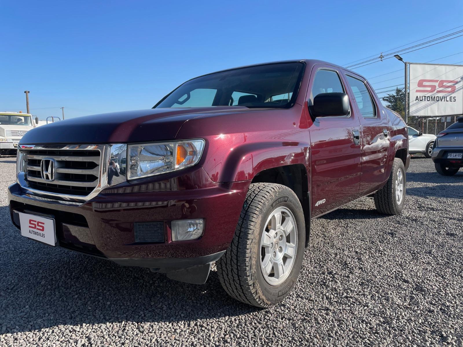 HONDA RIDGELINE RT 4X4 3.5 AT 2014 Honda Ridgeline - SS AUTOMOVILES
