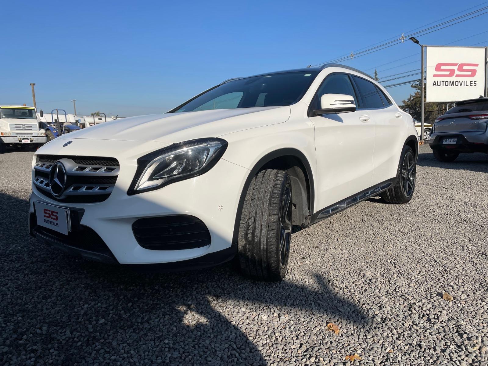 MERCEDES-BENZ GLA 220 GLA 220D 4Matic 2019 Mercedes Benz - FULL MOTOR