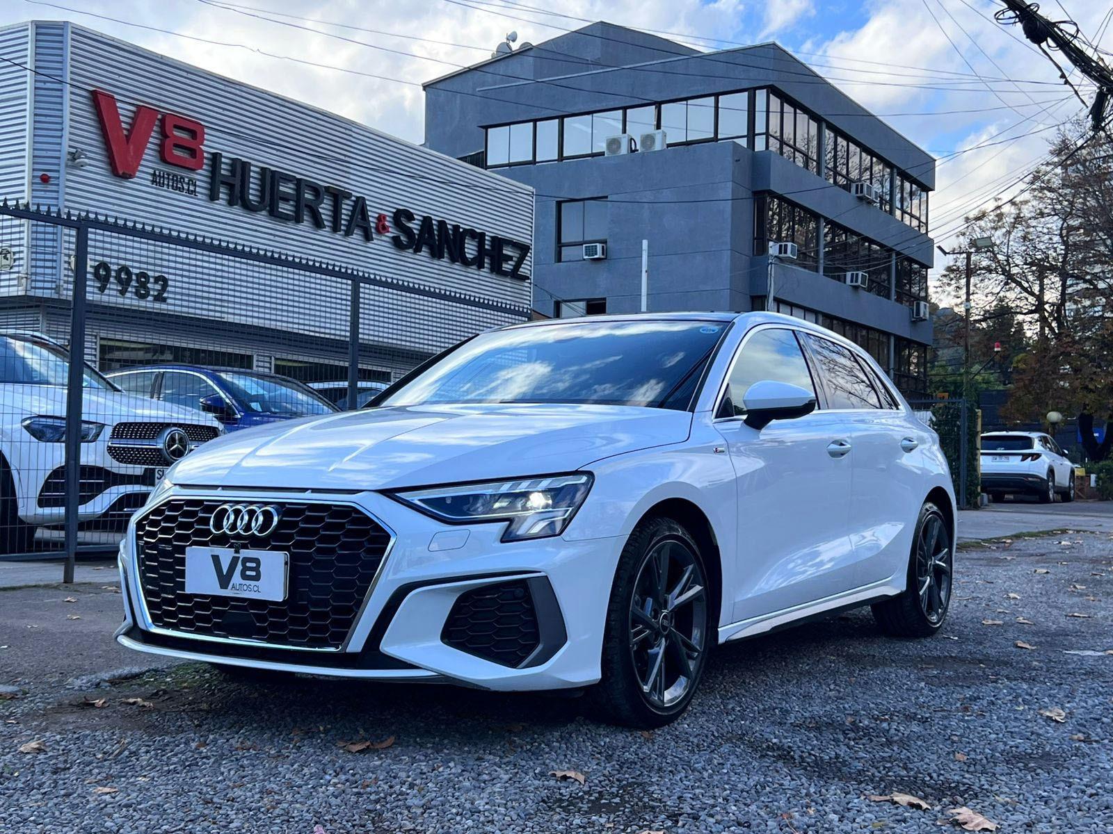 AUDI A3 SPORTBACK 35 TFSI S LINE 2023 MANTENIMIENTO EN LA MARCA - FULL MOTOR