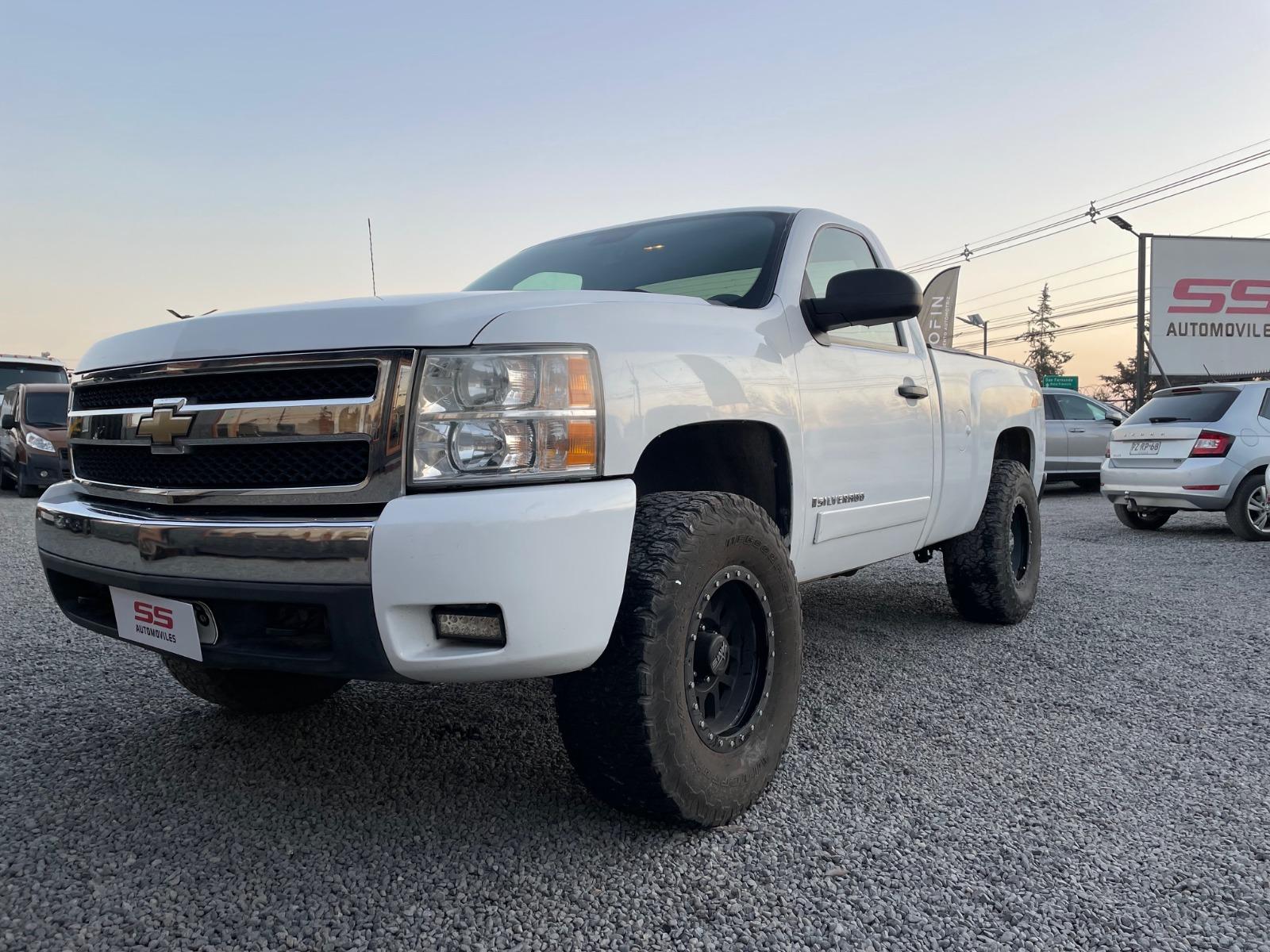 CHEVROLET SILVERADO RC 5.3 AT 4X2 2009 Chevrolet Silverado - FULL MOTOR