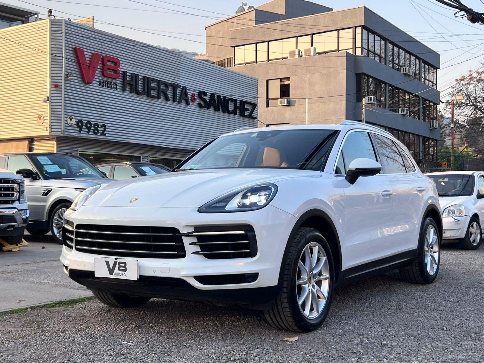 PORSCHE CAYENNE 3.0 2019 GARANTÍA EXTENDIDA UN DUEÑO - V8 AUTOS