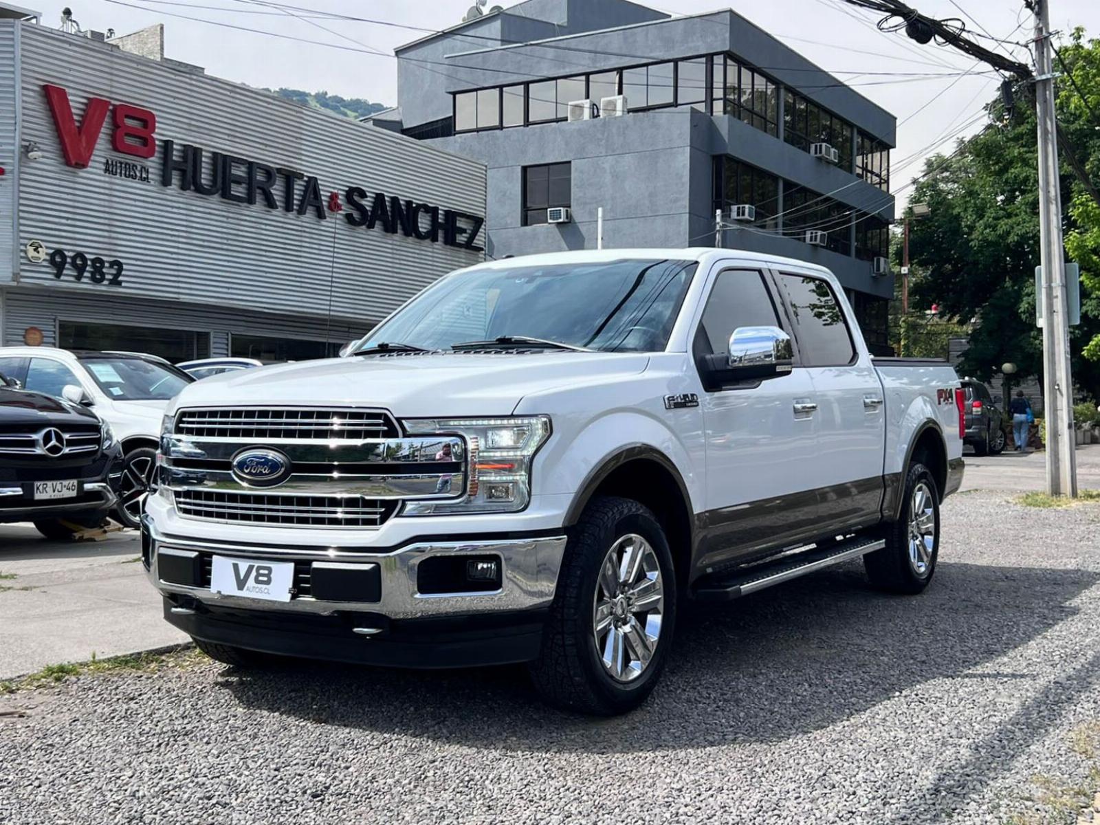 FORD F-150 LARIAT LUXURY 5.0 2019 MANTENIMIENTO AL DÍA - V8 AUTOS