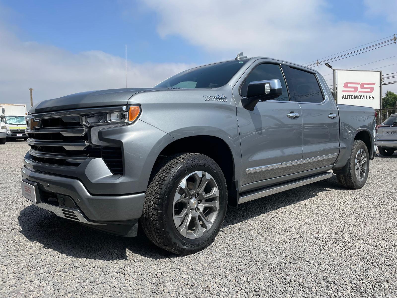 CHEVROLET SILVERADO Hight Country 3.0 TD HC AT 4WD 2024 Chevrolet Silverado - SS AUTOMOVILES