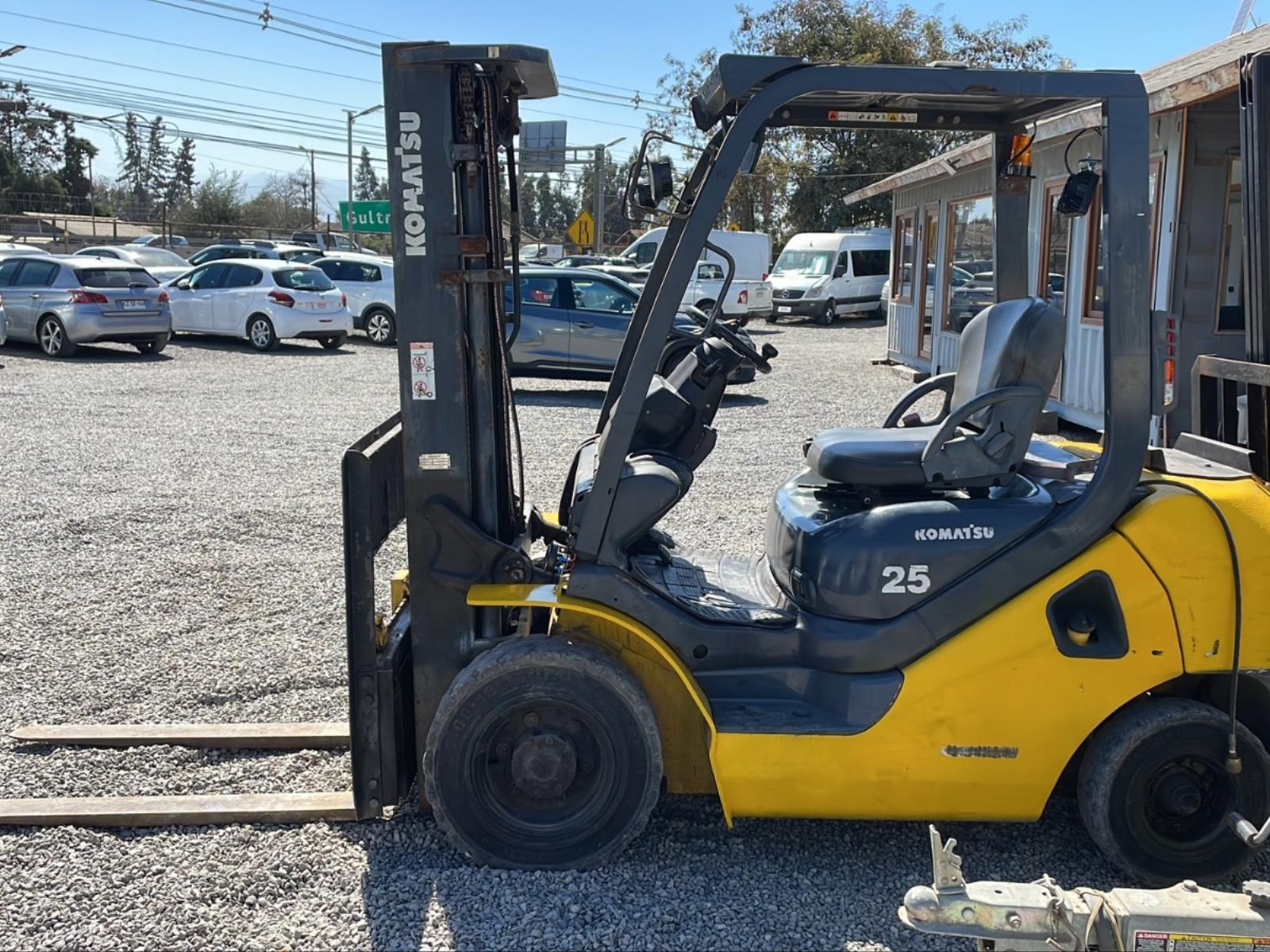 KOMATSU D155AX-6 25 2011 Komatsu 2.5 - SS AUTOMOVILES