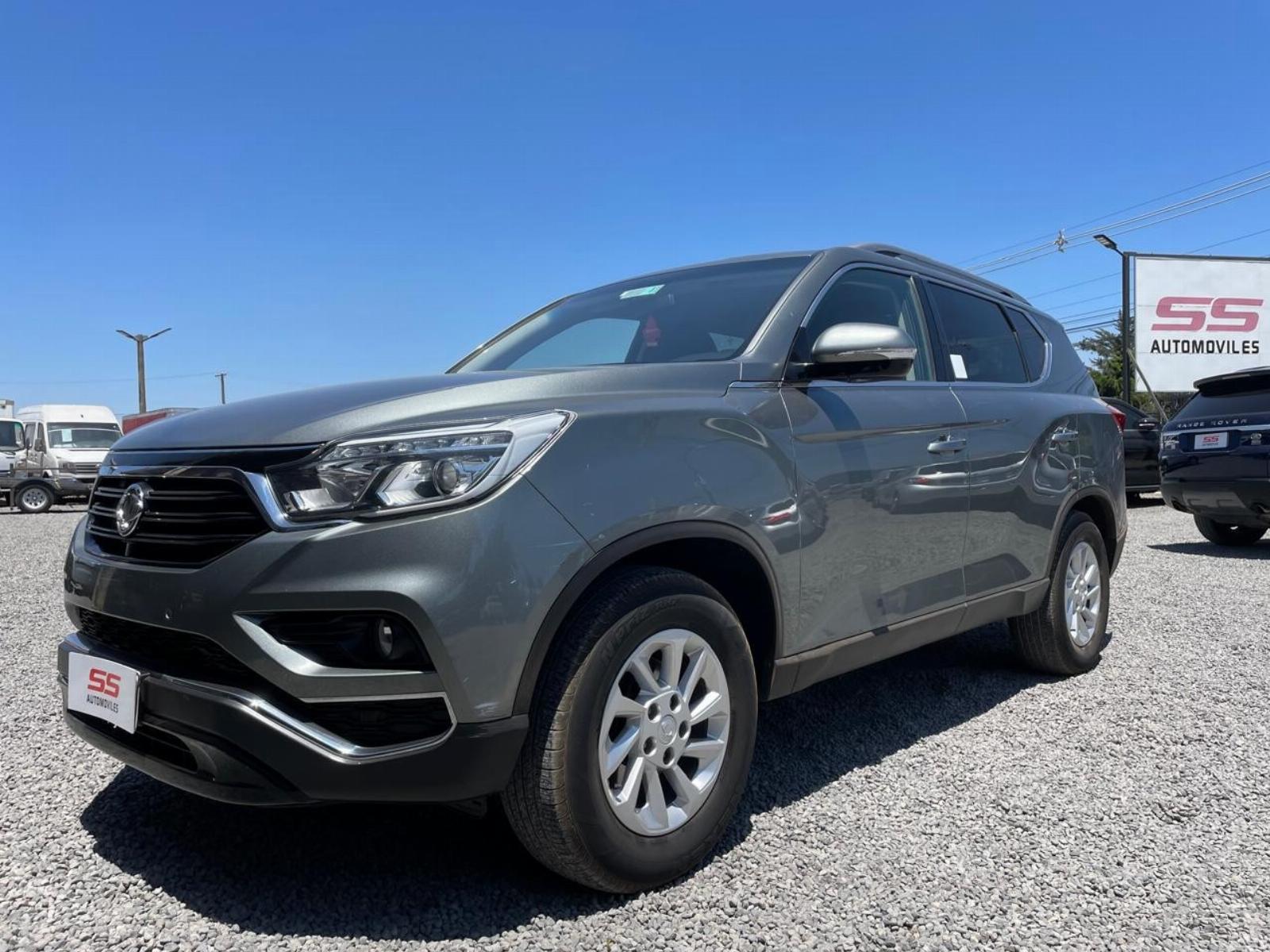 SSANGYONG REXTON 2.0 4X2 MT6 Bencima 2019 Ssangyong Rexton - FULL MOTOR