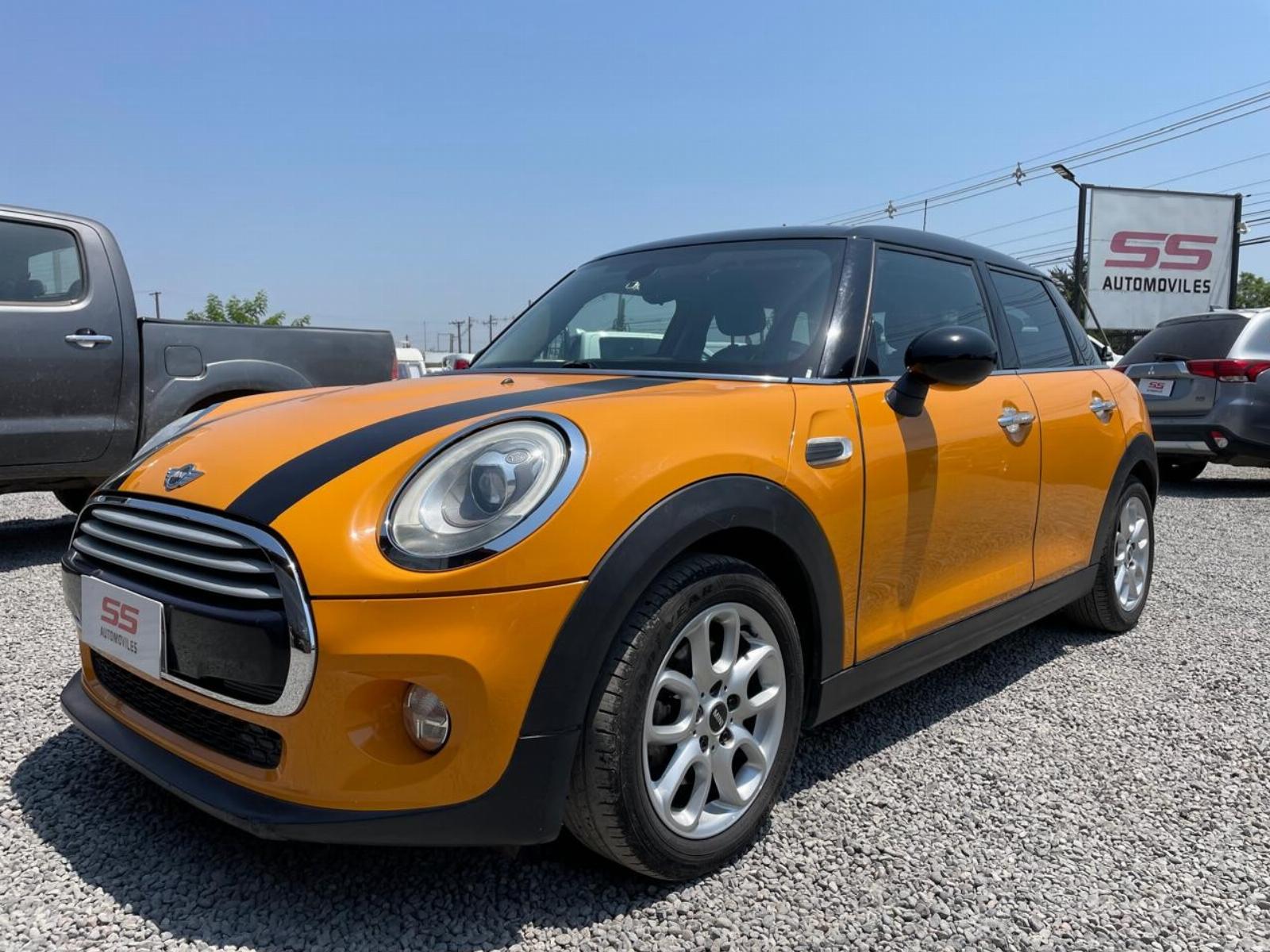 MINI COOPER F55 Cooper 1.5 6MT 2015 Mini Cooper - FULL MOTOR