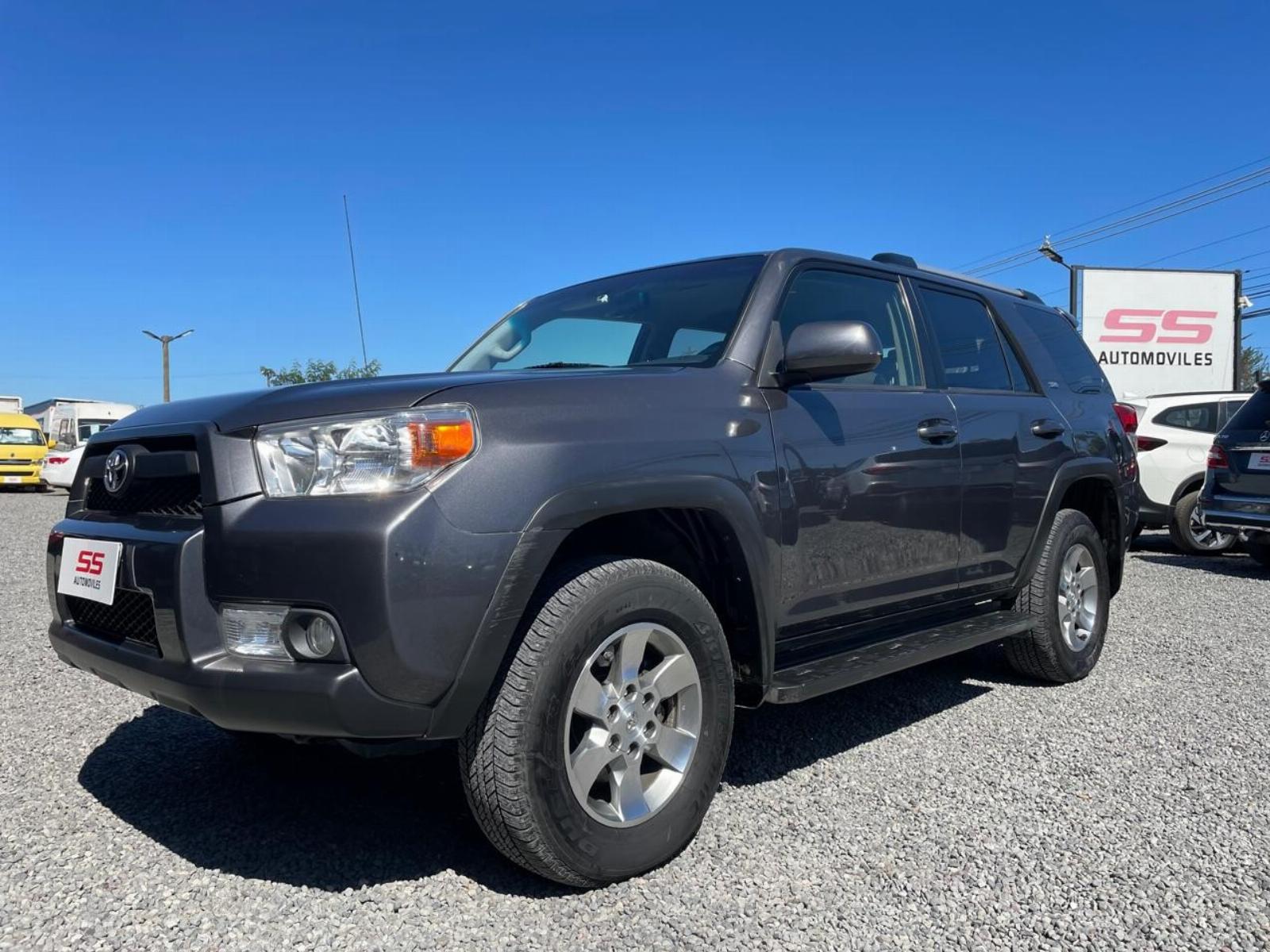 TOYOTA 4 RUNNER 4 Runner SR5 AT 4.0 2012 Toyota 4Runner - FULL MOTOR