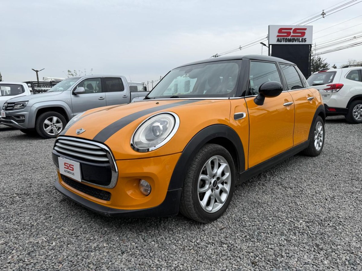 MINI COOPER F55 Cooper 1.5 6MT 2015 Mini Cooper - FULL MOTOR