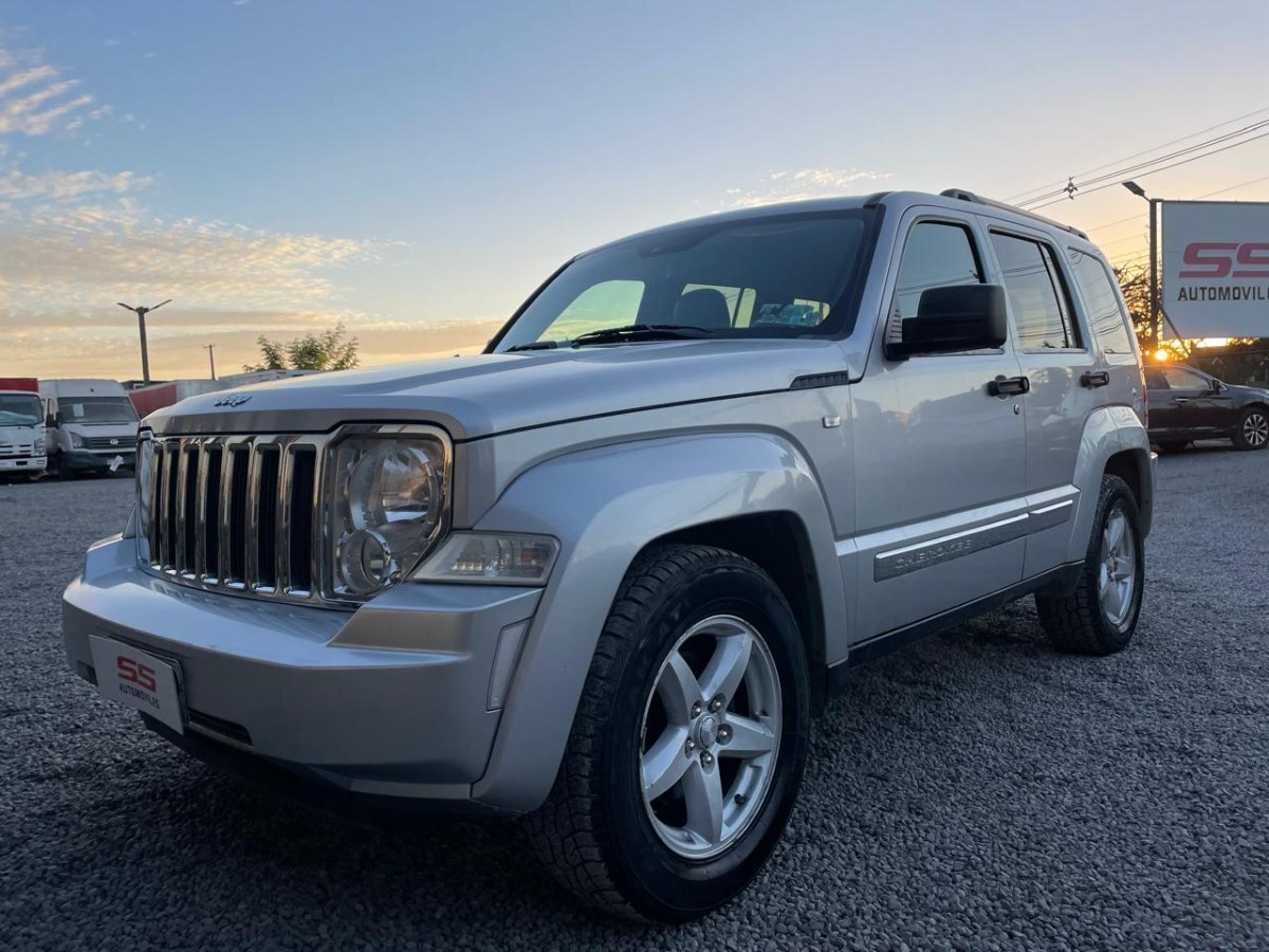 JEEP CHEROKEE Limited3.7 Aut 4X4 2013 Jeep Cherokee - FULL MOTOR