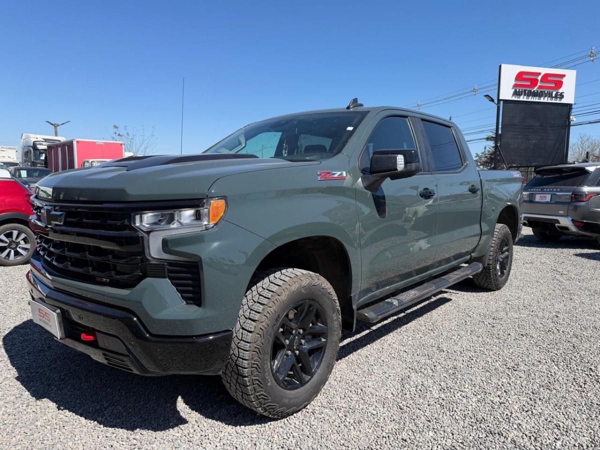 CHEVROLET SILVERADO Trail Boss 5.3 4X4 AT10 2025 Chevrolet Silverado - FULL MOTOR