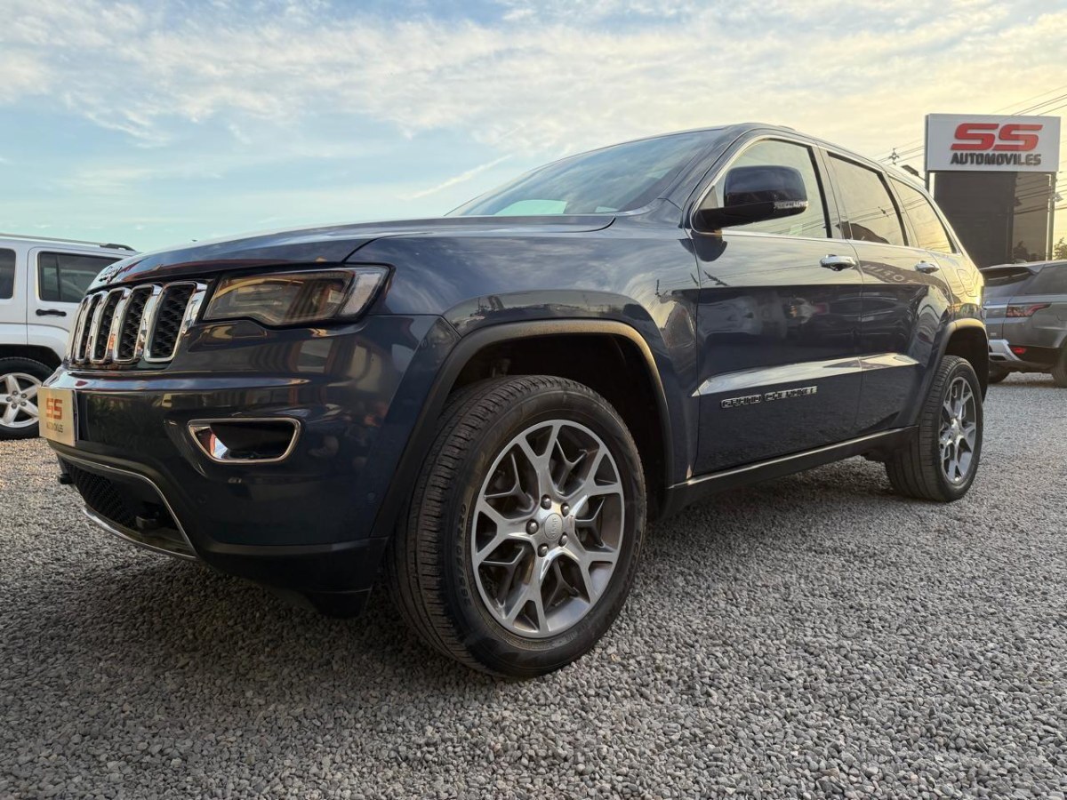 JEEP GRAND CHEROKEE Limited 3.6 4X4 AT8 2022 Jeep Grand Cherokee - FULL MOTOR