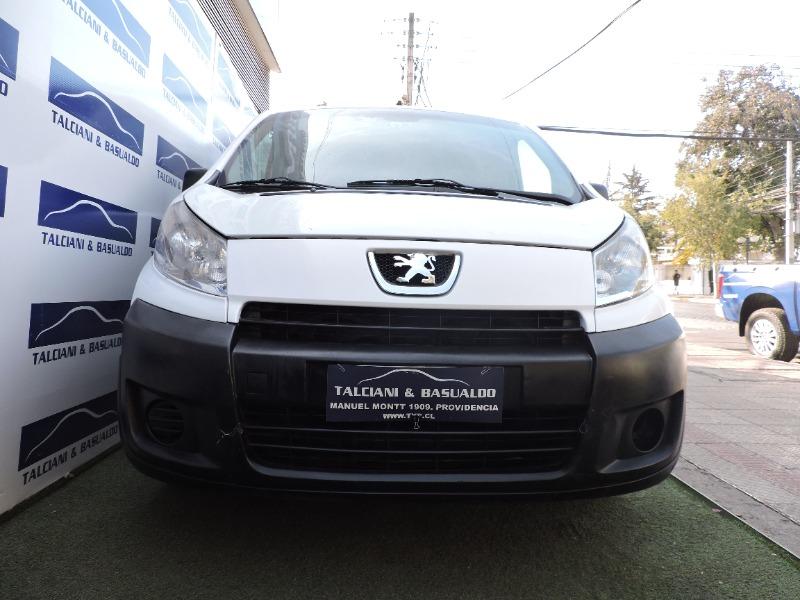 PEUGEOT EXPERT  HDI 1.6 2011 CON CAMBIO MOTOR NUEVO Y ORIGINAL - TALCIANI BASUALDO