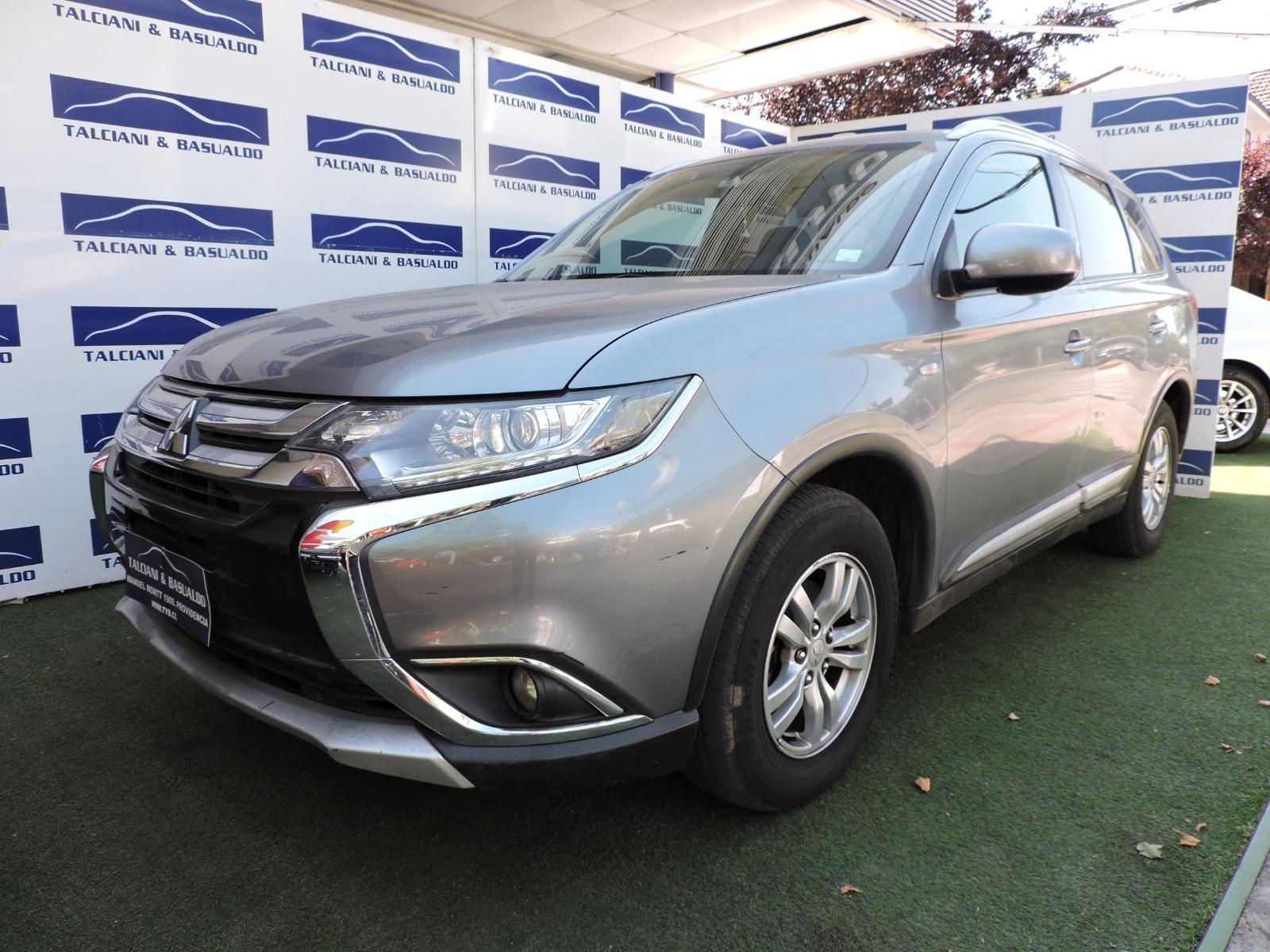 MITSUBISHI OUTLANDER 2.0  2016 RECIEN LLEGADA - TALCIANI BASUALDO
