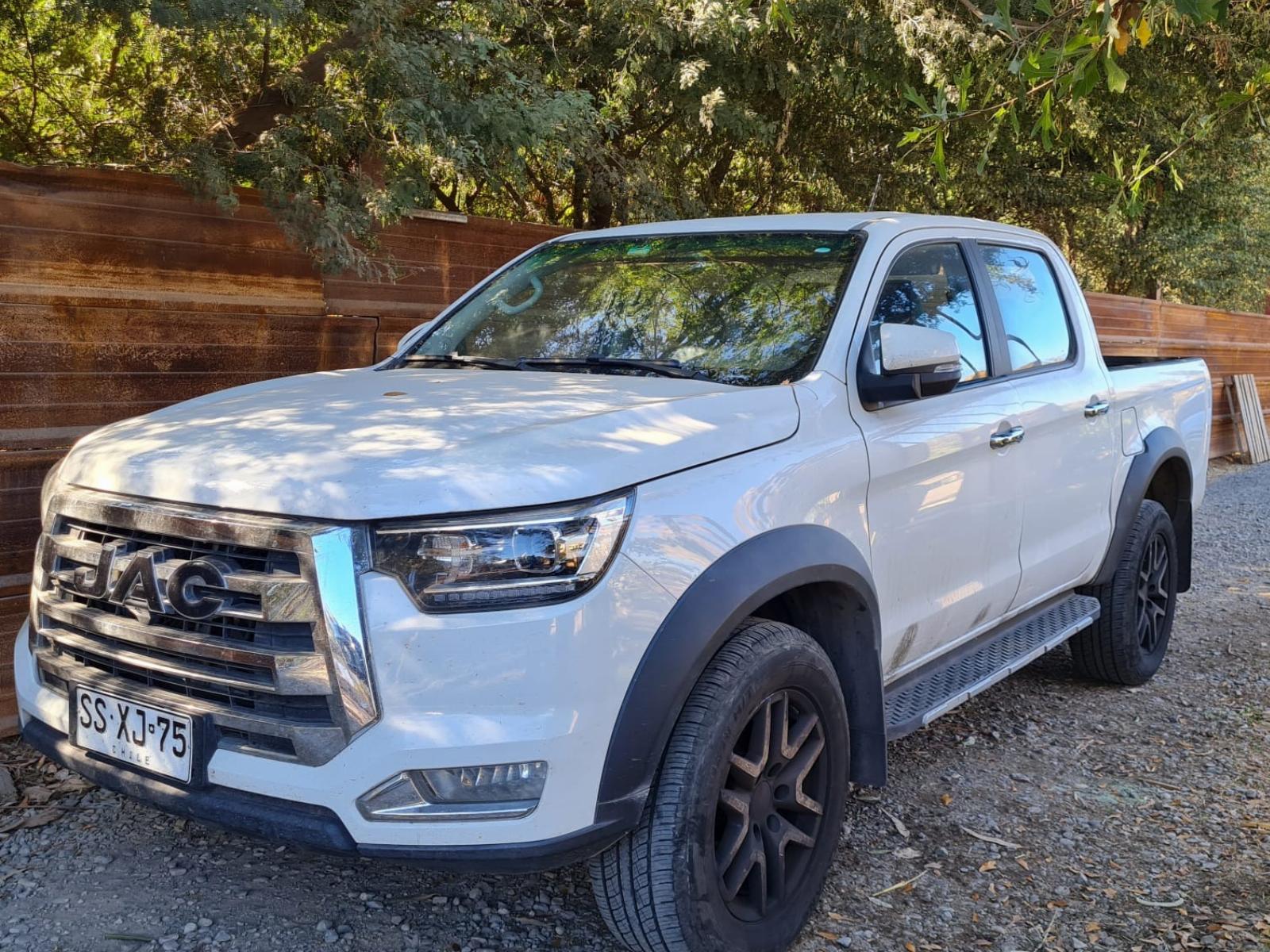 JAC T8 XE ADVANCE 2.0T 4x4 2023 POCO KILOMETRAJE - TALCIANI BASUALDO