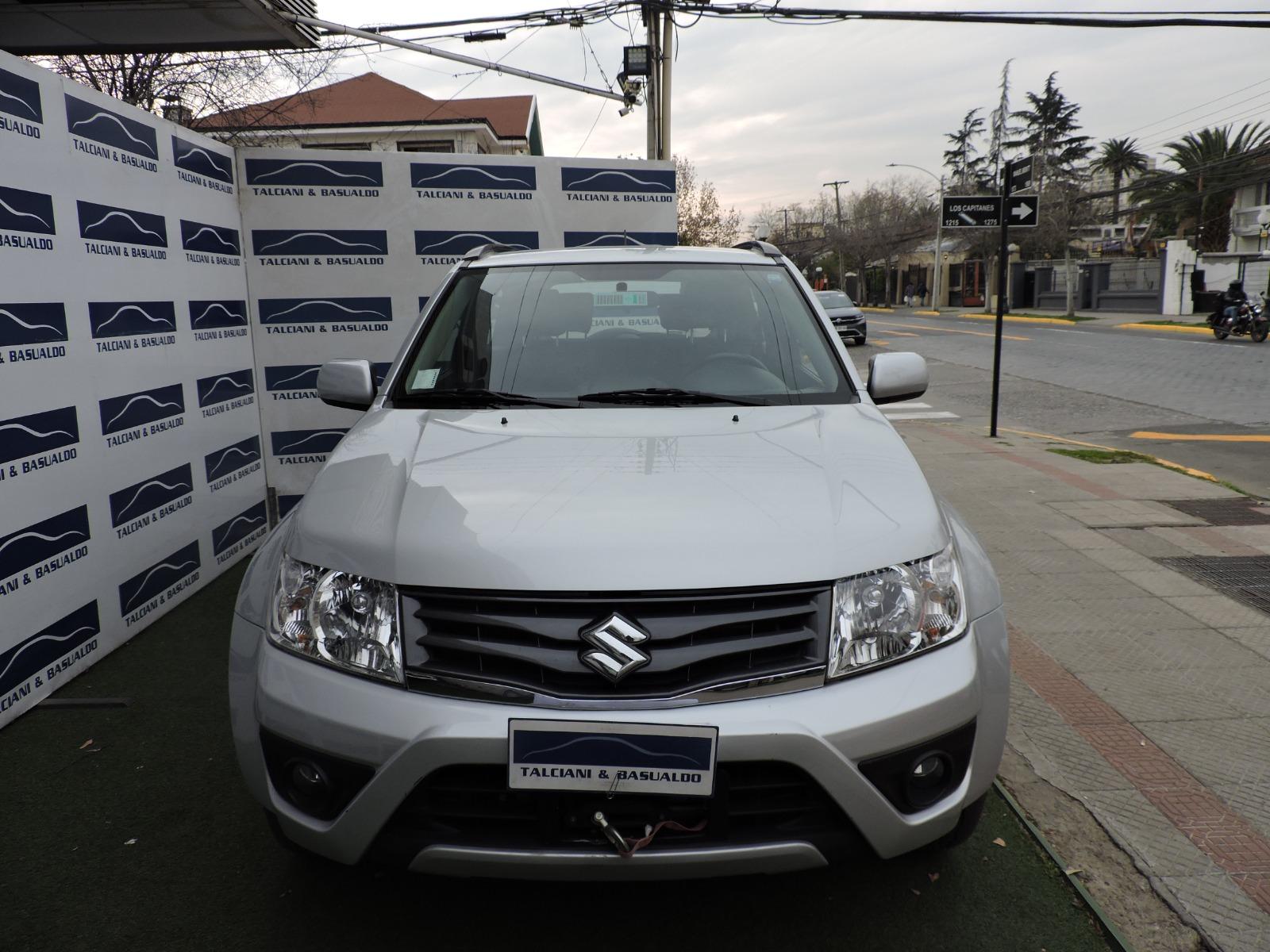 SUZUKI GRAND VITARA GLX 2.4  2019  POCO KILOMETRAJE.  - TALCIANI BASUALDO
