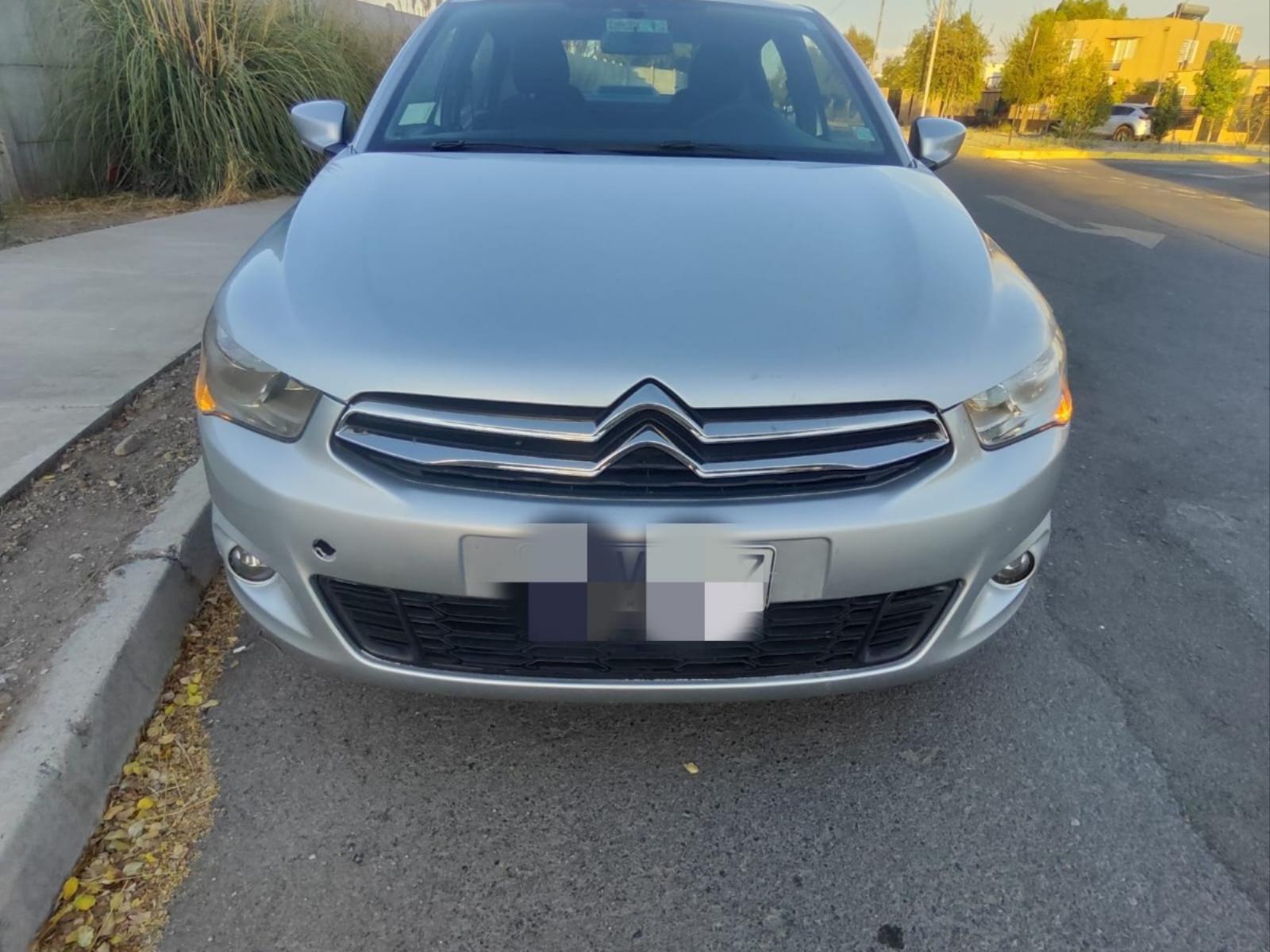 CITROËN C-ELYSËE HDI 1.6 2017 DOS DUEÑOS - FULL MOTOR