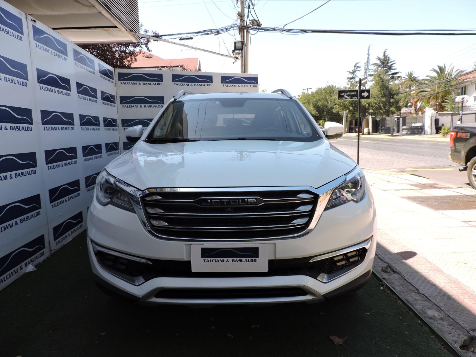 JETOUR X70 GLX 1.5 2022 TRES CORRIDAS DE ASIENTOS - FULL MOTOR