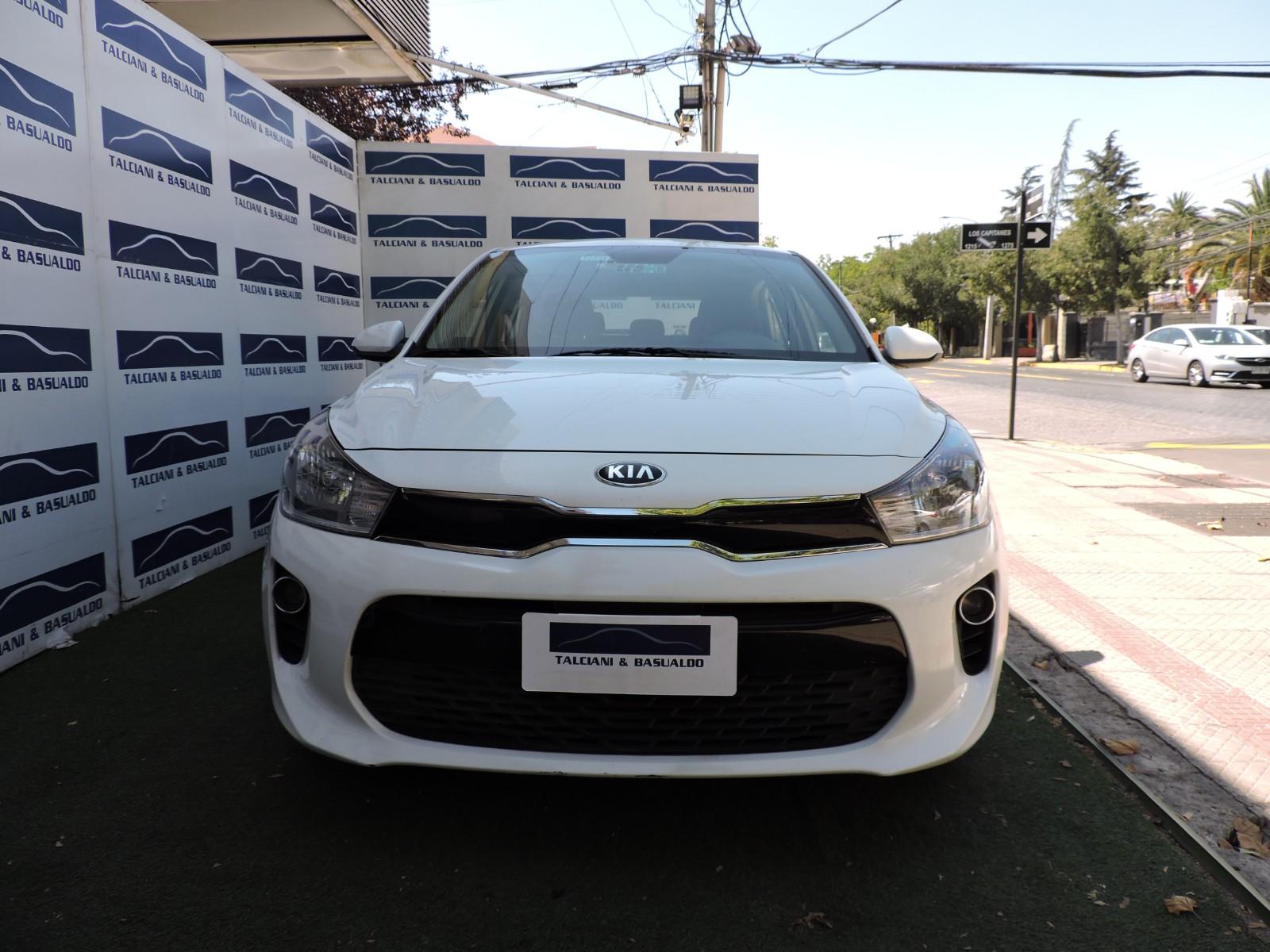KIA RÍO 5 EX 1.4 2018 POCO KILOMETRAJE - FULL MOTOR