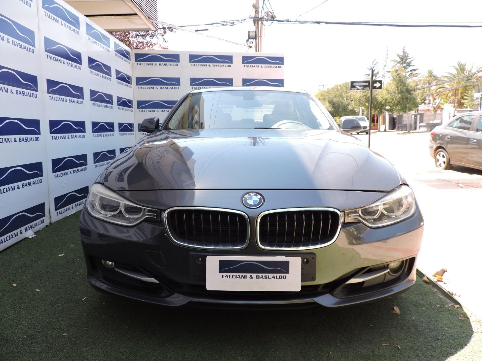 BMW 320I SPORT 2.0 2013 ASIENTOS EN CUERO - FULL MOTOR