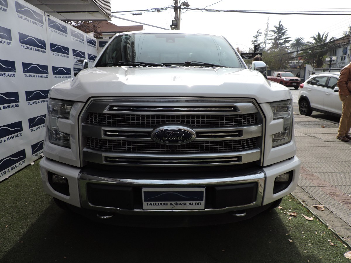 FORD F-150 PLATINUM 4X4 3.5 2017 MANTENCIONES EN LA MARCA - FULL MOTOR