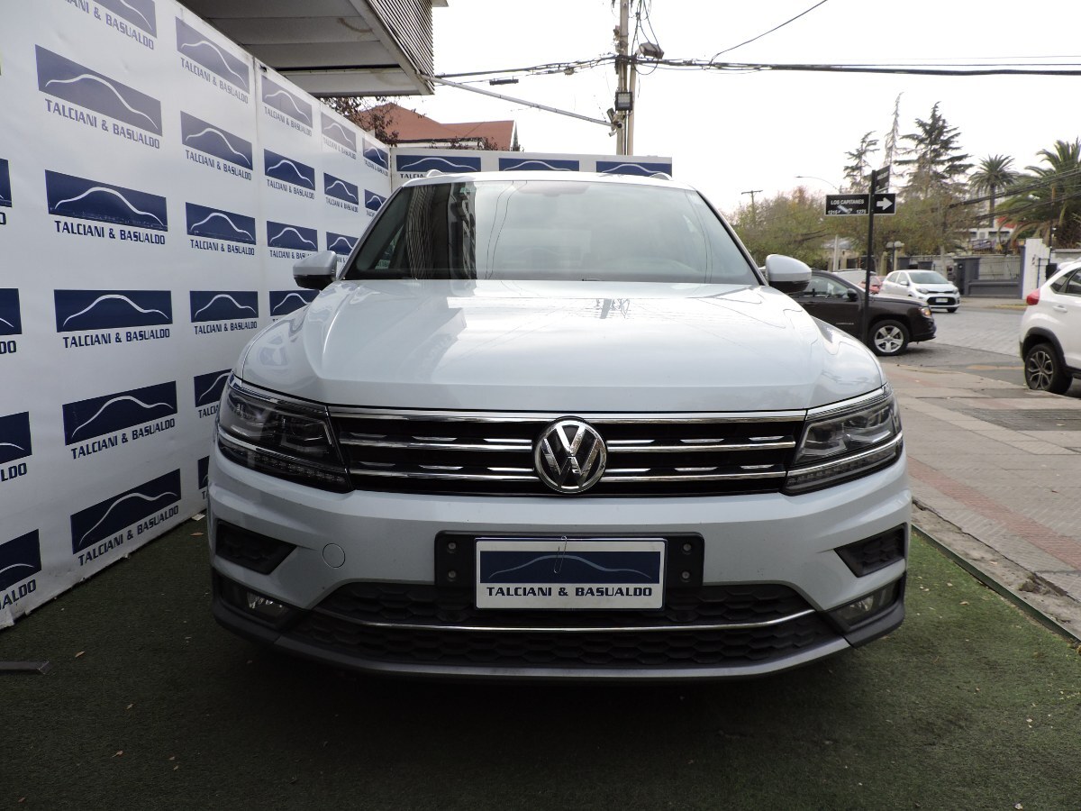 VOLKSWAGEN TIGUAN LIMITED 2.0 4MOTION 2020 TERCERA CORRIDA DE ASIENTOS - CUERO - ASIENTOS ELE - FULL MOTOR
