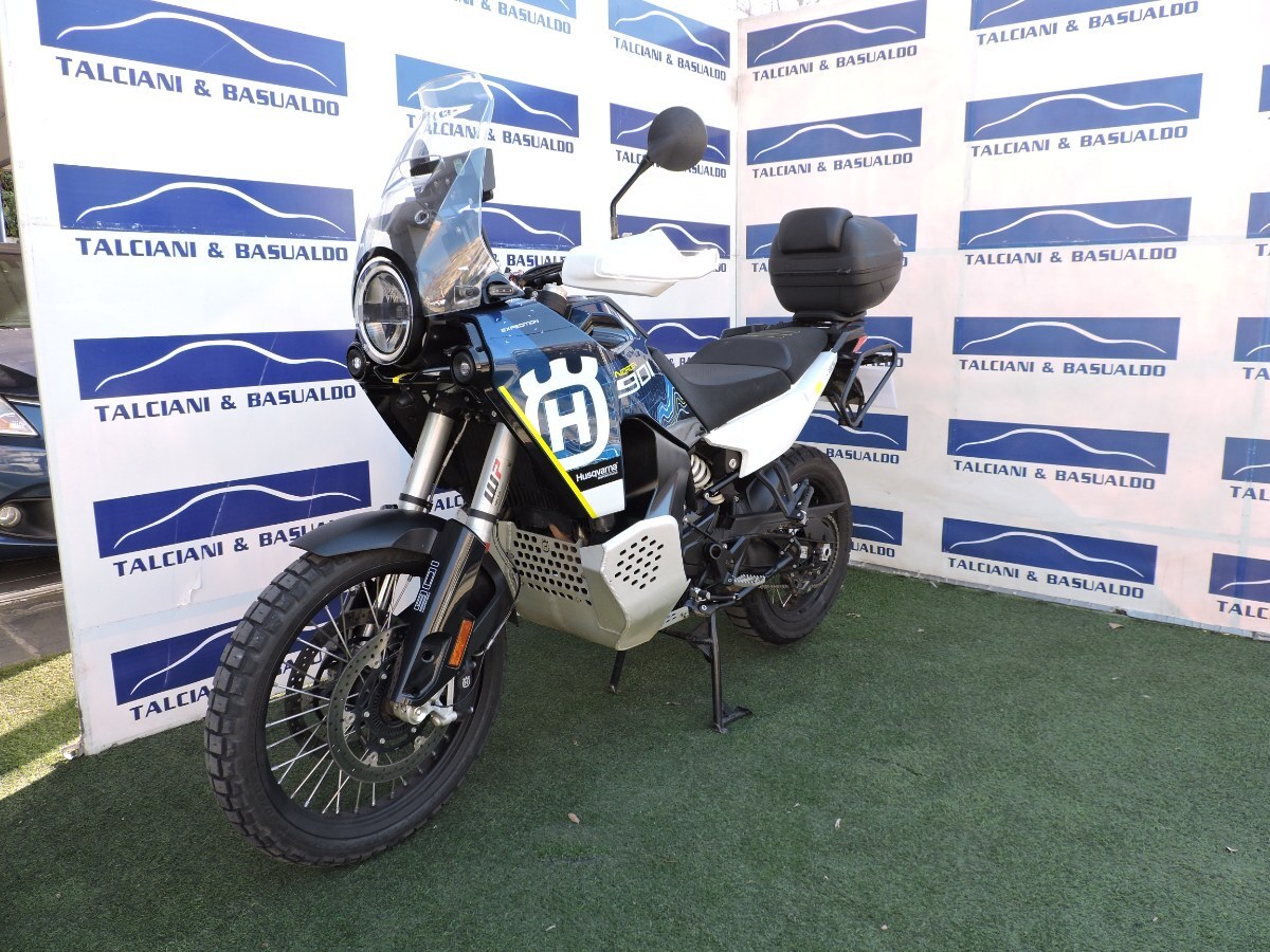 HUSQVARNA NORDEN 901 EXPEDITION  2024 UNICO DUEÑO-POCO KILOMETRAJE - TALCIANI BASUALDO