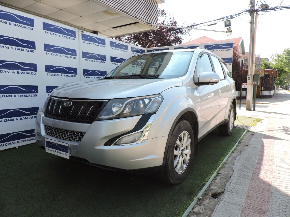 MAHINDRA XUV500 FL CRDE 2.2 2017 ÚNICO DUEÑO - FULL MOTOR