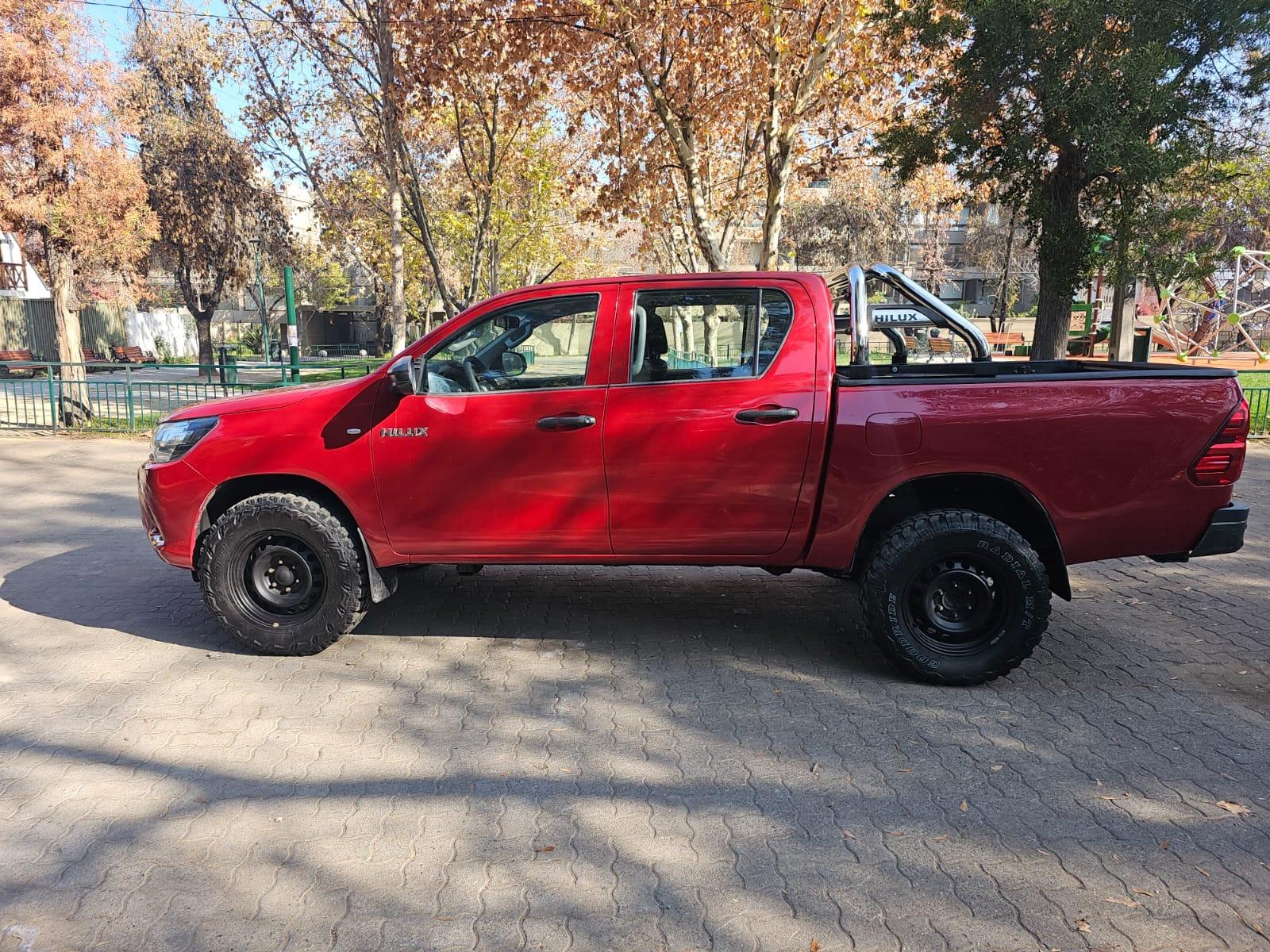 TOYOTA HILUX Hilux DX 2,4 4x4 2021 Hilux DX 2,4 4x4 - FULL MOTOR