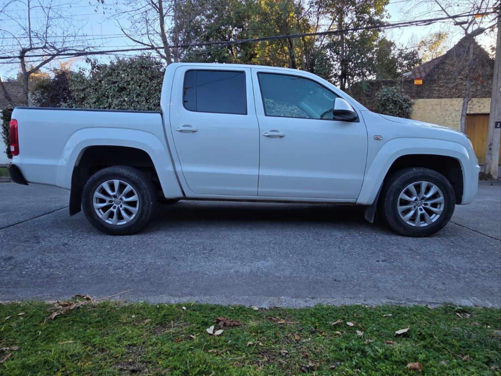 VOLKSWAGEN AMAROK Trendline 2.0 4x2 2022 Trendline 2.0 4x2 - FULL MOTOR