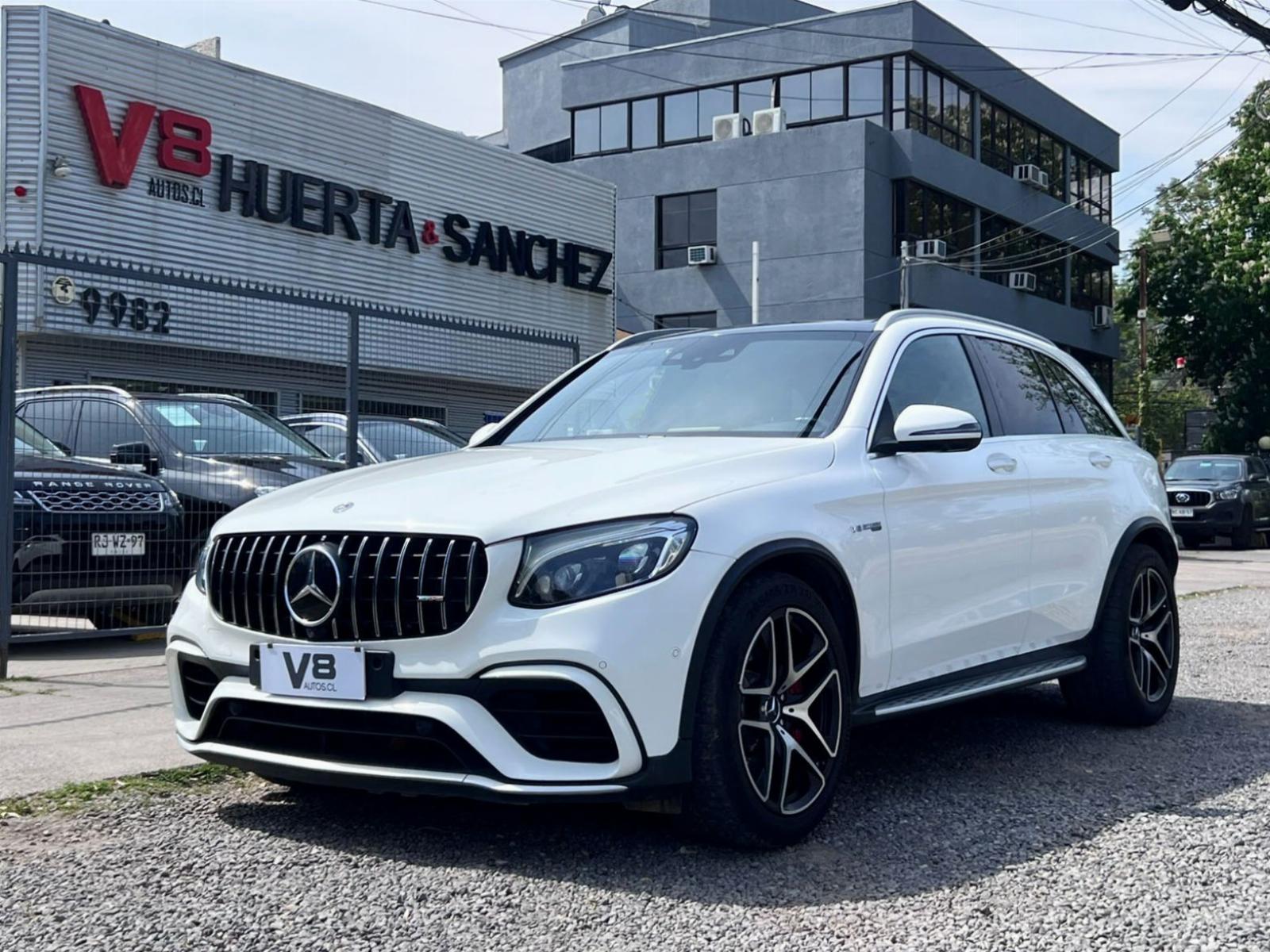 MERCEDES-BENZ GLC 63 AMG S BITURBO 2020 MANTENIMIENTO EN KAUFMANN UN DUEÑO - V8 AUTOS