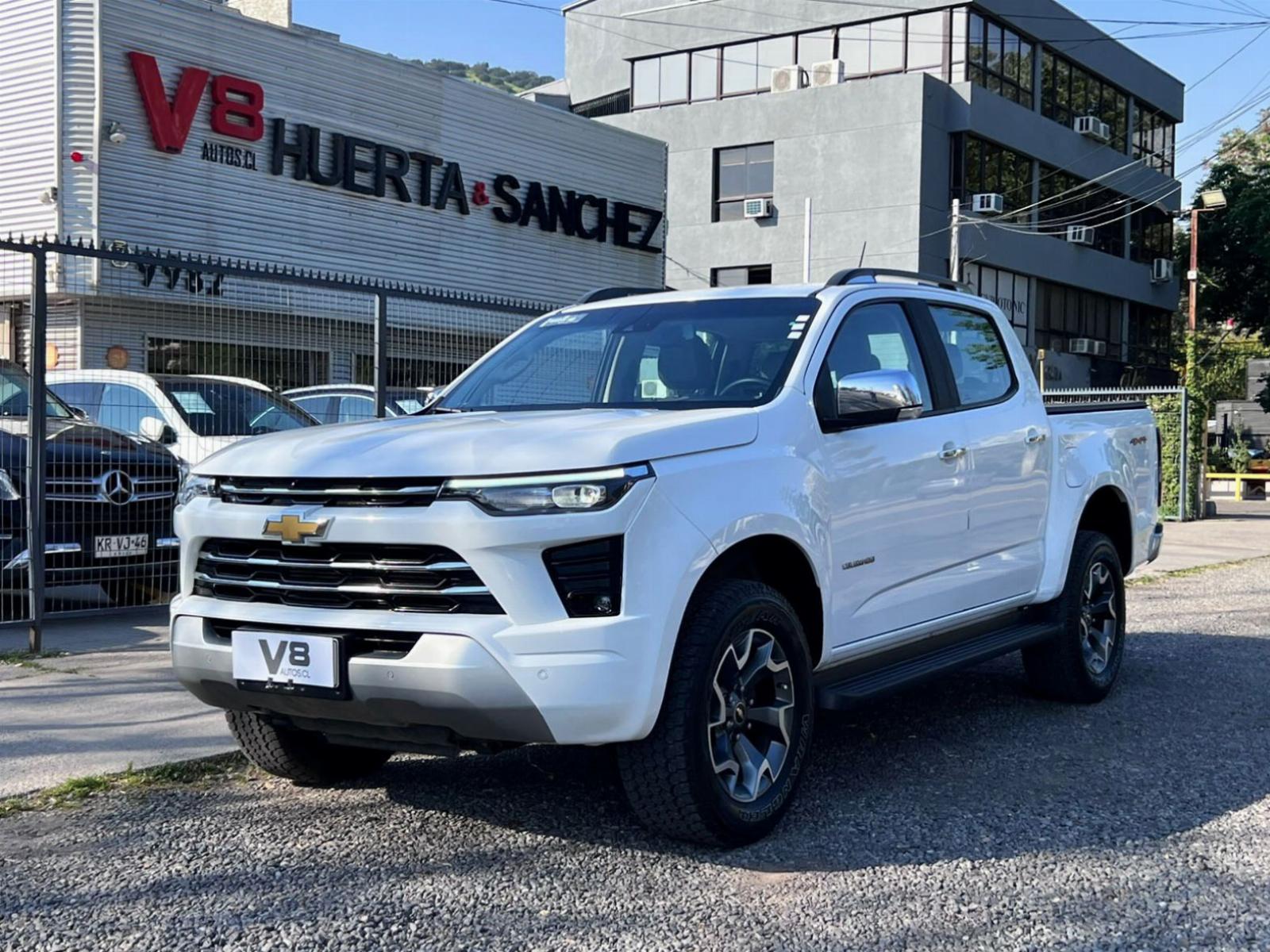 CHEVROLET COLORADO 2.8 LTZ 4x4 2025 CON IVA DESCONTABLE - V8 AUTOS