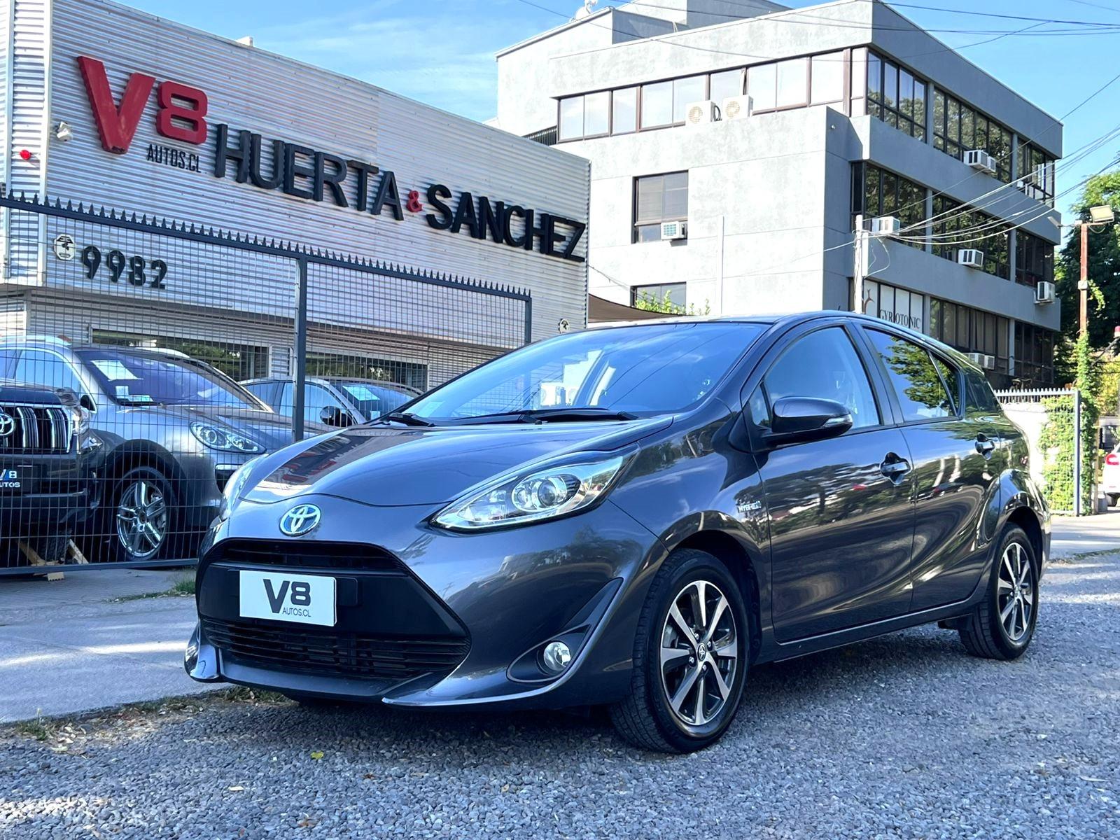 TOYOTA PRIUS HÍBRIDO 1.5 2018 ÚNICO DUEÑO - FULL MOTOR