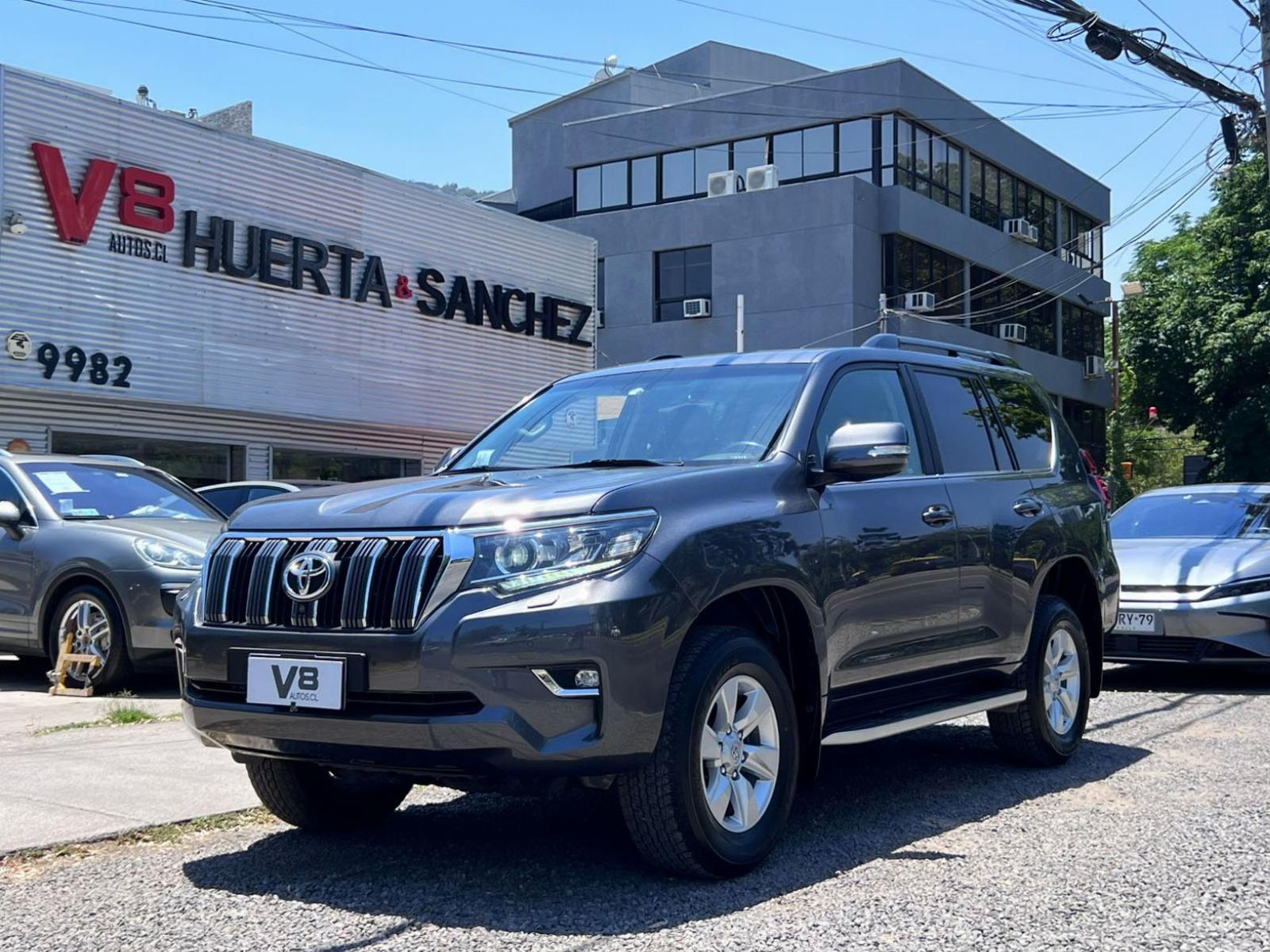 TOYOTA LAND CRUISER PRADO VX 4.0 2021 MANTENIMIENTO AL DÍA - FULL MOTOR