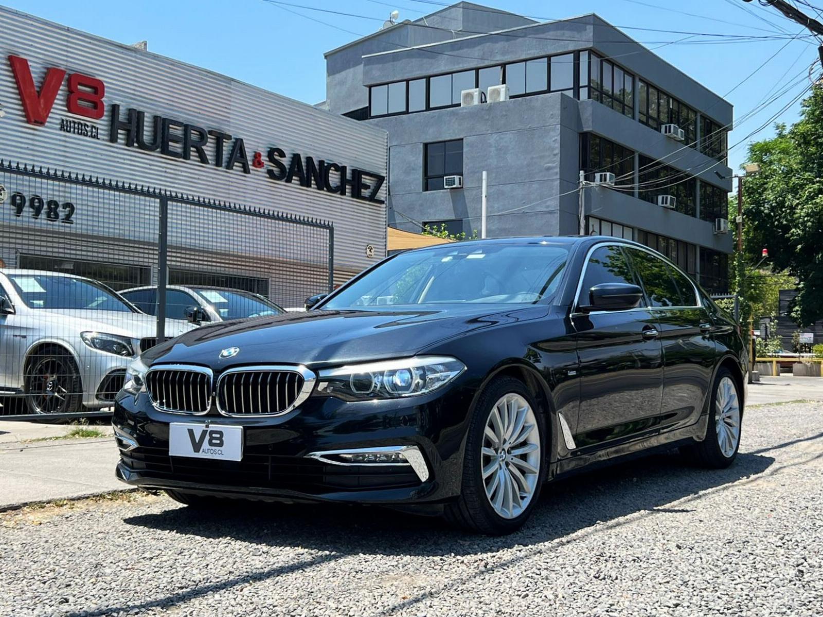 BMW 540 LUXURY LINE 2018 MANTENIMIENTO AL DÍA - FULL MOTOR