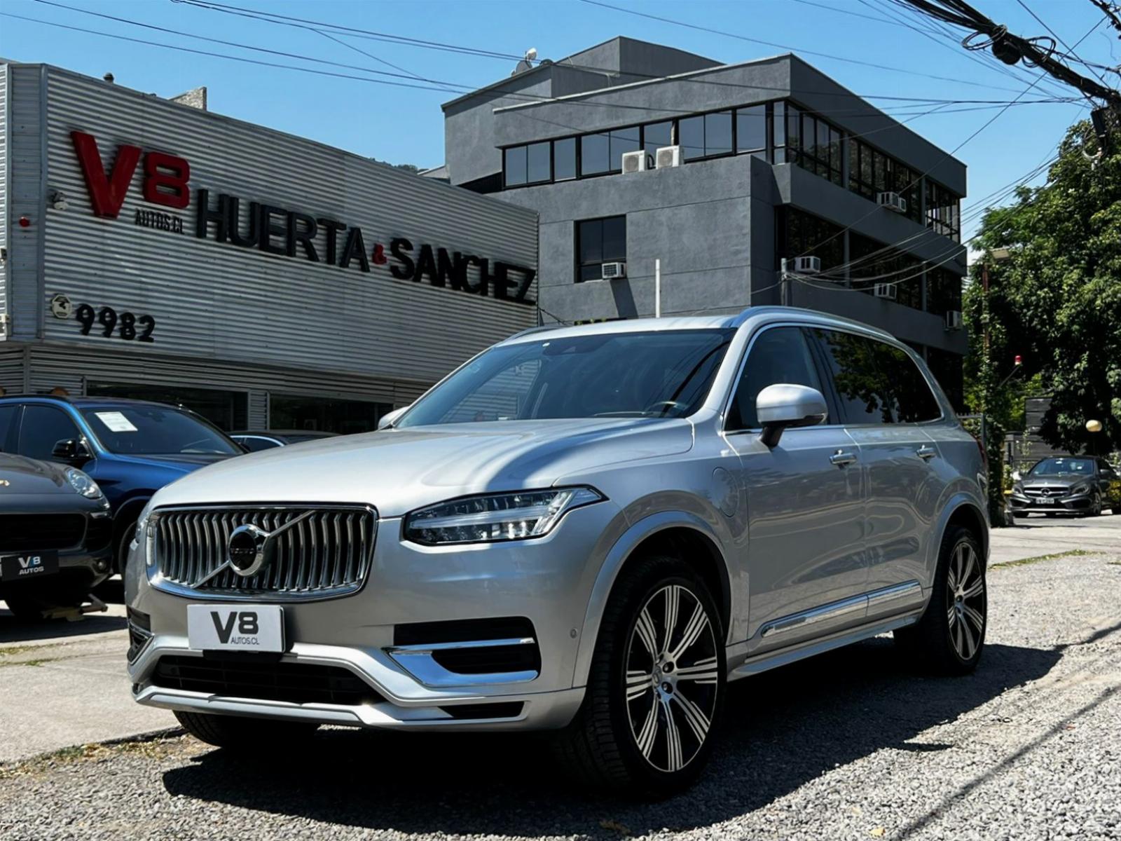 VOLVO XC90 T8 RECHARGE HÍBRIDO 2022 MANTENIMIENTO EN DITEC UN DUEÑO - FULL MOTOR