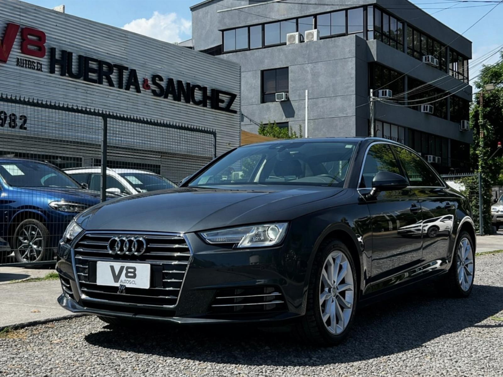 AUDI A4 1.4 TFSI 2019 MANTENIMIENTO EN LA MARCA - FULL MOTOR