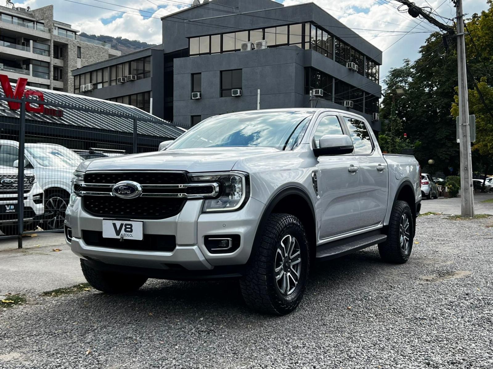 FORD RANGER XLT 2.0 AT 2024 CON IVA DESCONTABLE - FULL MOTOR