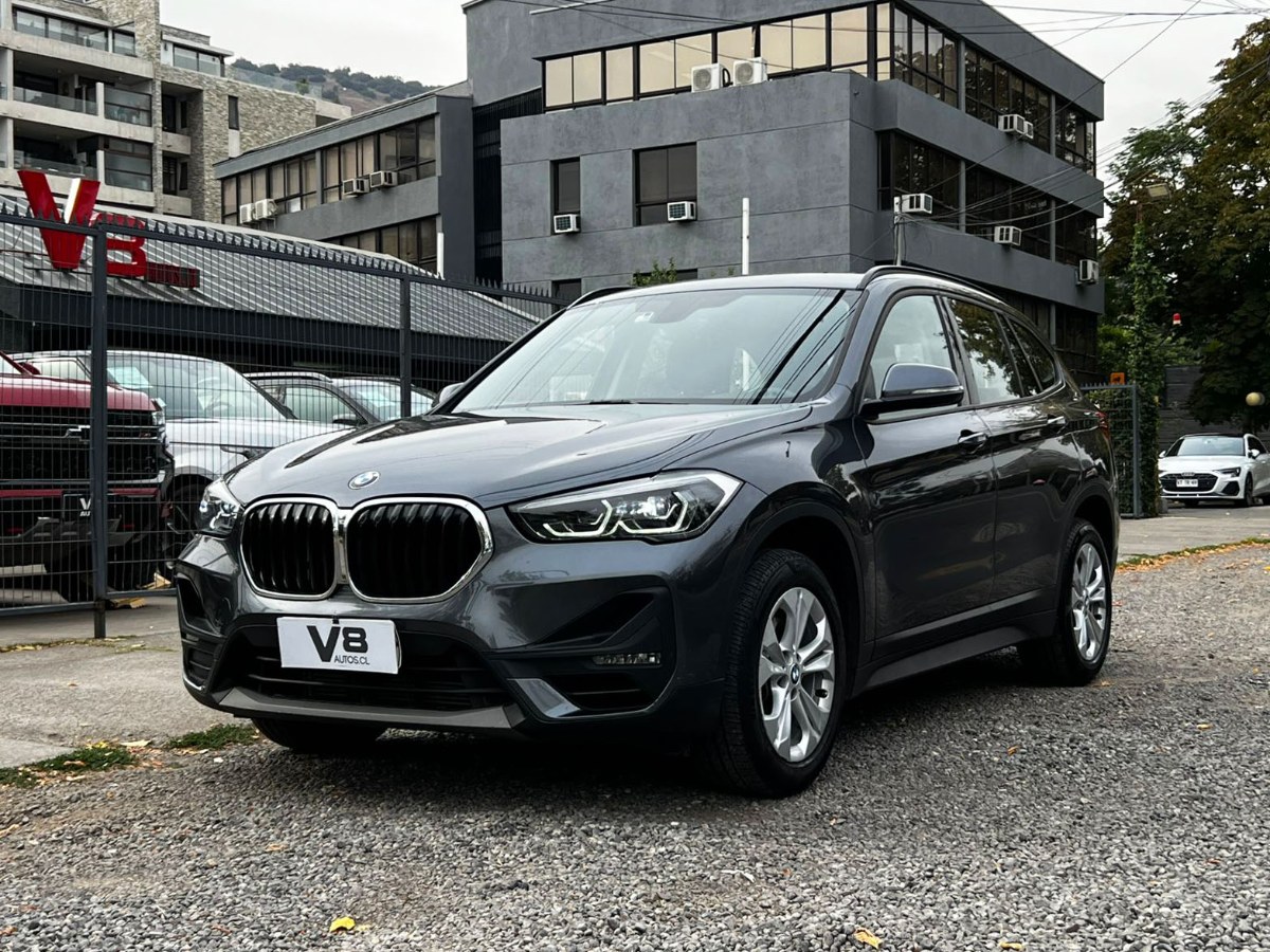 BMW X1 18i sDRIVE 2021 MANTENIMIENTO AL DÍA - FULL MOTOR
