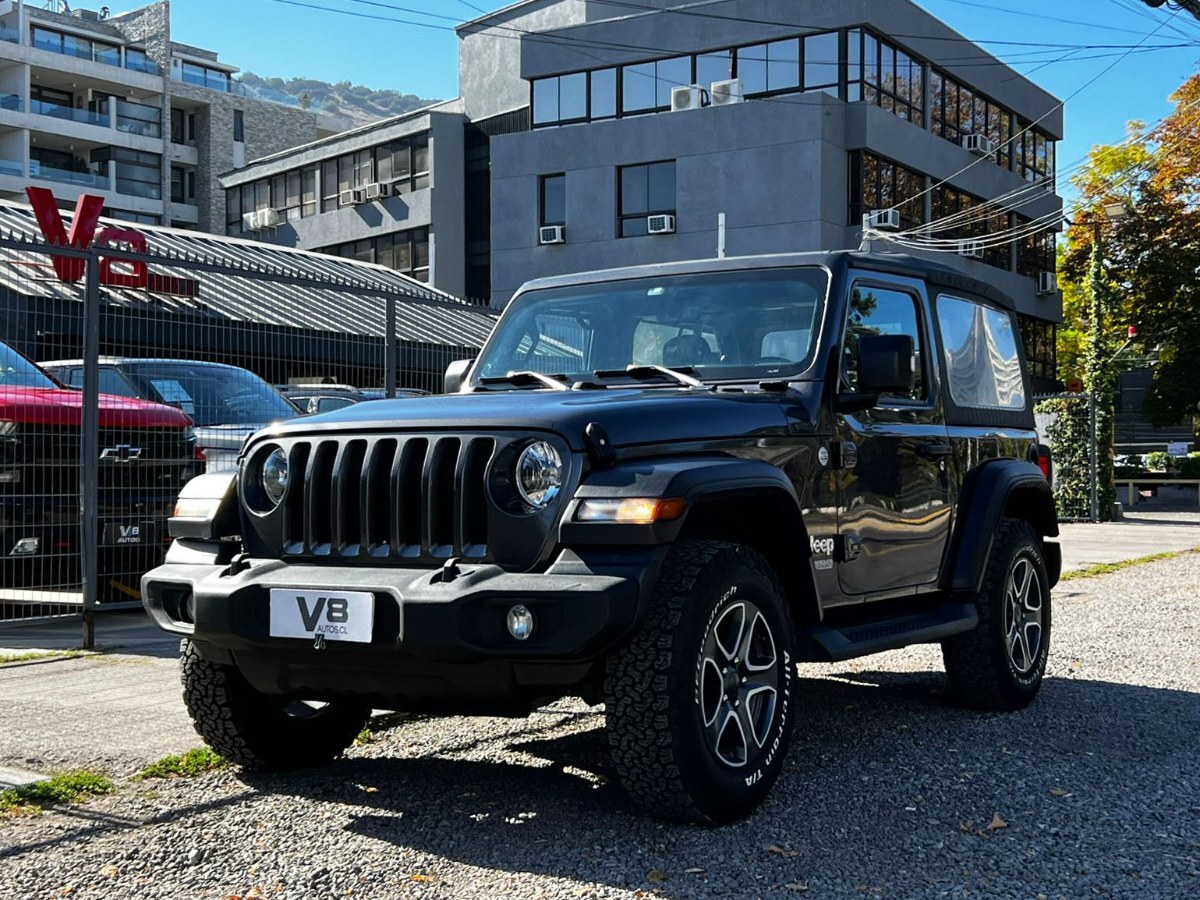 JEEP WRANGLER SPORT 3.6 2021 MANTENIMIENTO EN LA MARCA - FULL MOTOR