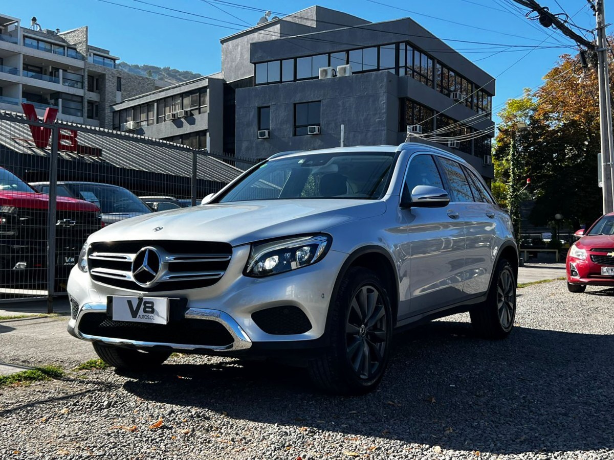 MERCEDES-BENZ GLC 220 DIESEL 2017 MANTENIMIENTO EN KAUFMANN - FULL MOTOR