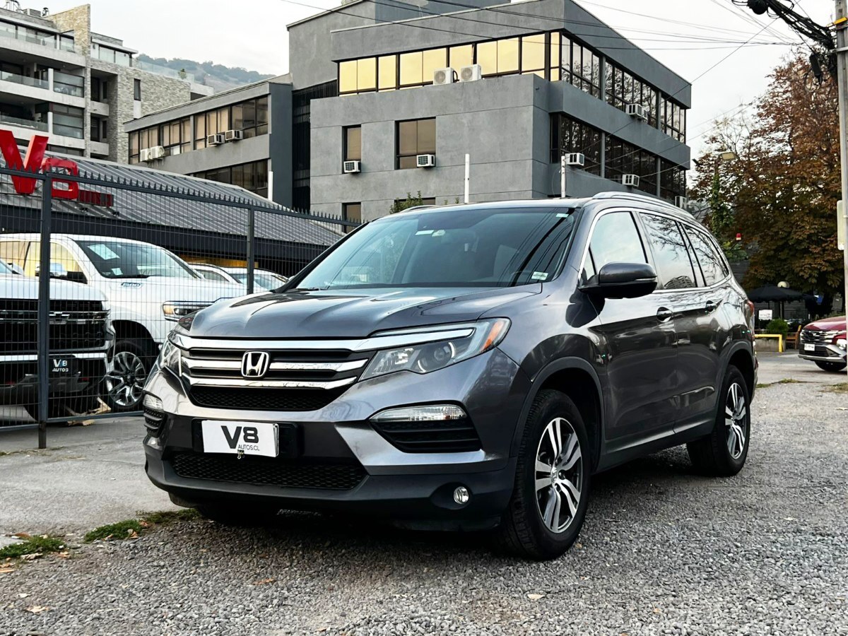 HONDA PILOT TOURING 3.5 AWD 2018 ÚNICO DUEÑO - FULL MOTOR