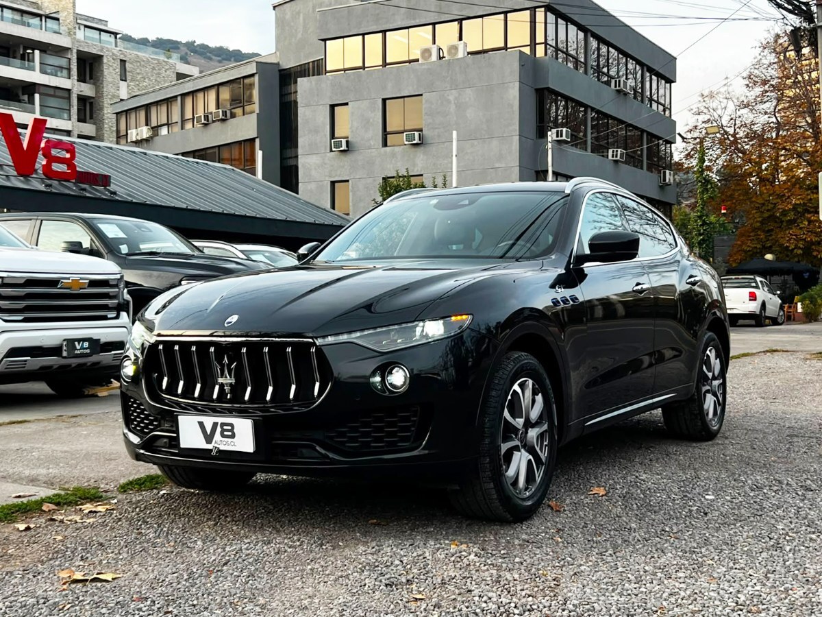 MASERATI LEVANTE GT 3.0 2024 UN DUEÑO MANTENIMIENTO EN LA MARCA - FULL MOTOR