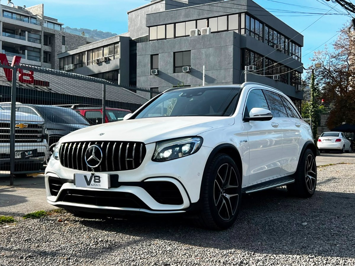 MERCEDES-BENZ GLC 63 AMG S BITURBO 2020 MANTENIMIENTO EN KAUFMANN - V8 AUTOS