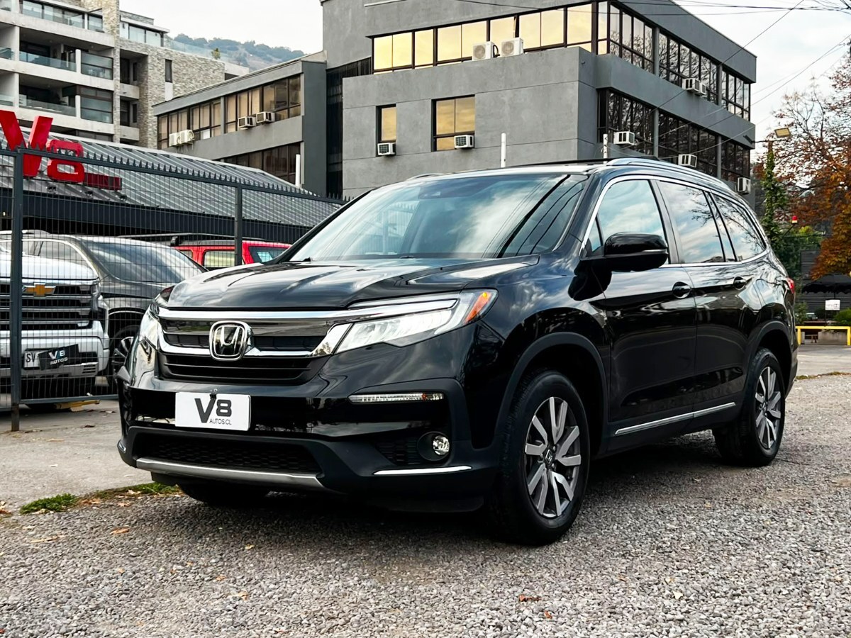 HONDA PILOT TOURING 3.5 AWD 2023 ÚNICO DUEÑO - FULL MOTOR
