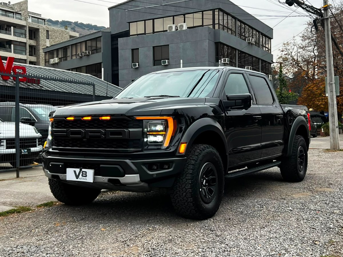 FORD F-150 RAPTOR 3.5 2024 MANTENIMIENTO EN LA MARCA - V8 AUTOS