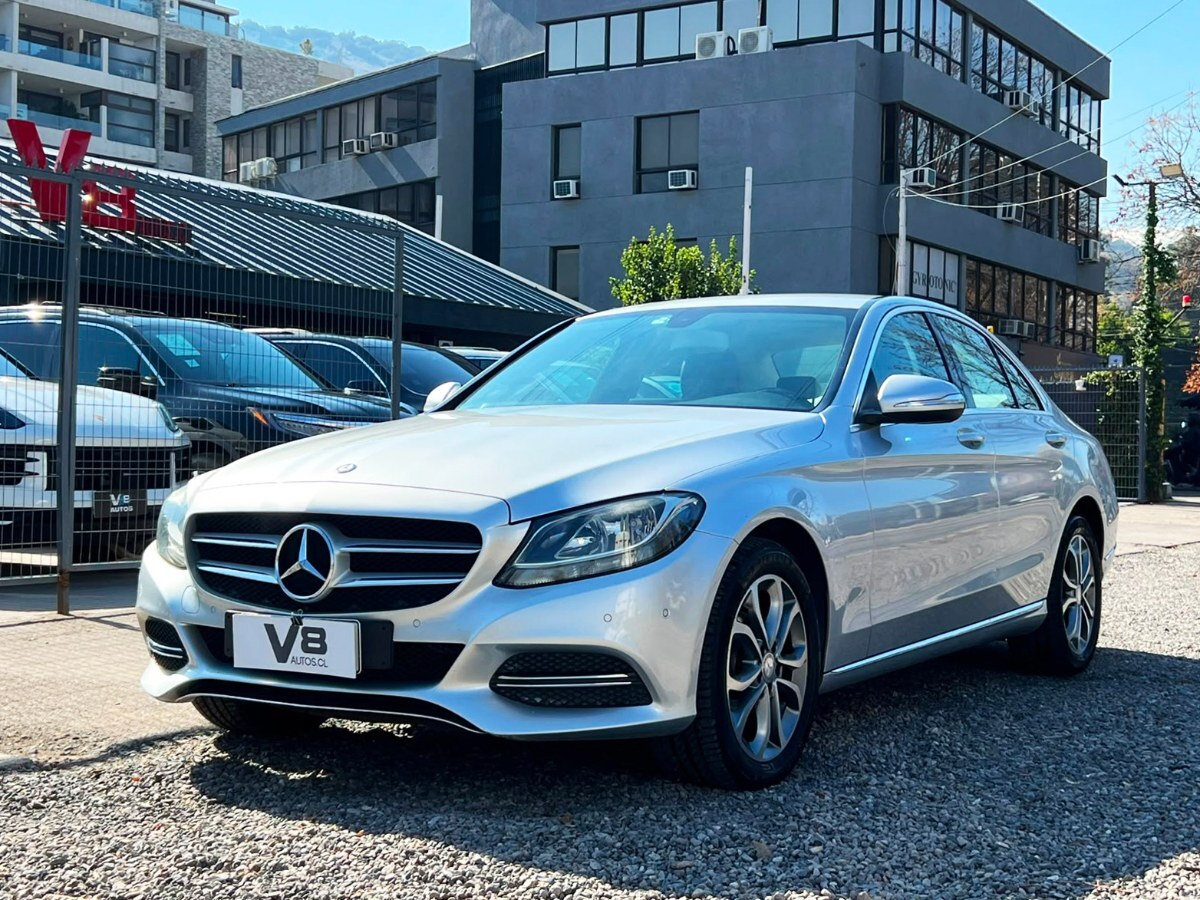 MERCEDES-BENZ C180 2016 MANTENIMIENTO AL DIA - FULL MOTOR