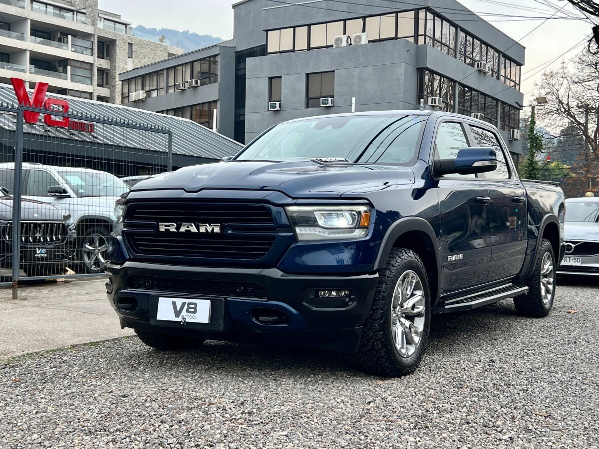 RAM 1500 LARAMIE 5.7 2022 MANTENIMIENTO EN LA MARCA - FULL MOTOR
