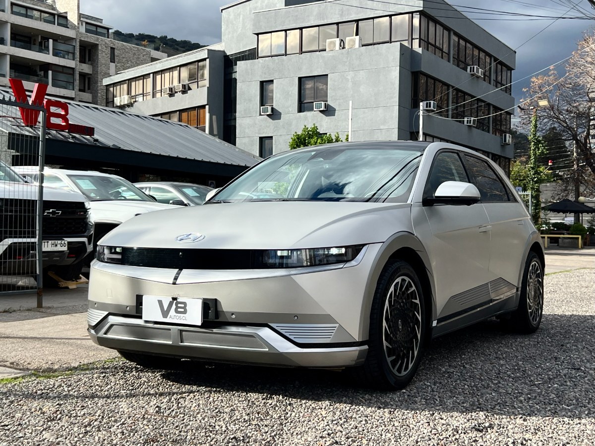 HYUNDAI IONIQ 5 LIMITED 100% ELÉCTRICO 2023 MANTENIMIENTO EN LA MARCA UN DUEÑO - FULL MOTOR