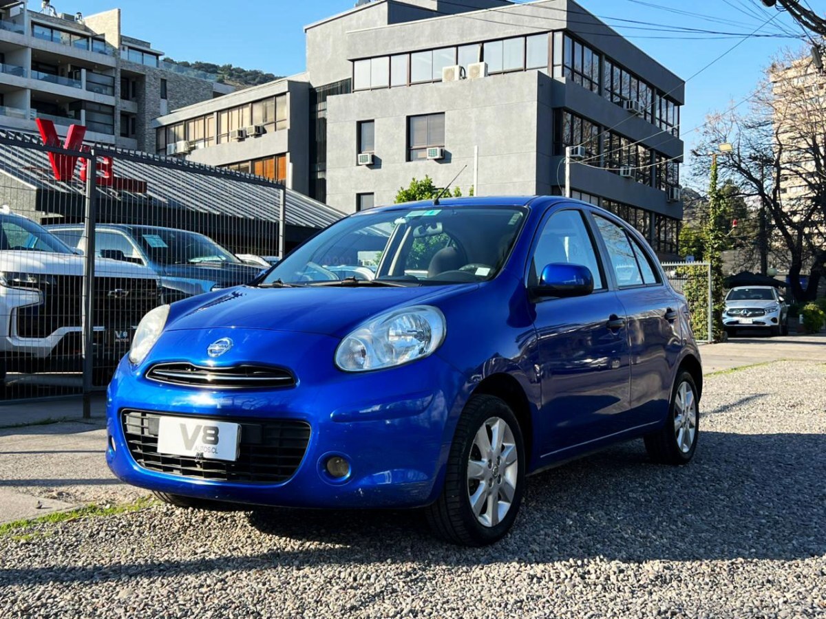 NISSAN MARCH 1.6 AT 2012 MANTENIMIENTO AL DÍA - FULL MOTOR