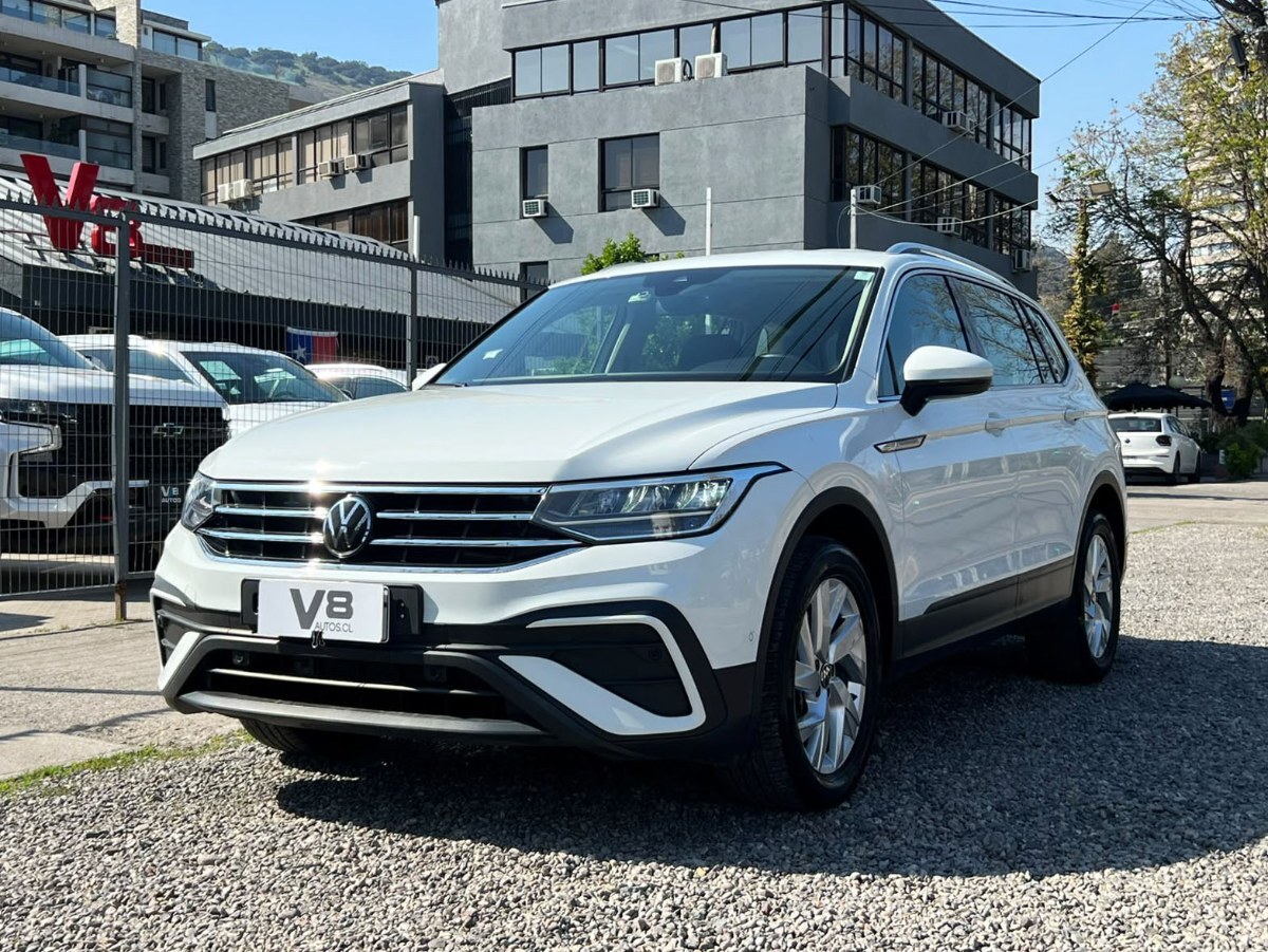 VOLKSWAGEN TIGUAN 250 TSI 2024 MANTENIMIENTO EN LA MARCA UN DUEÑO - FULL MOTOR